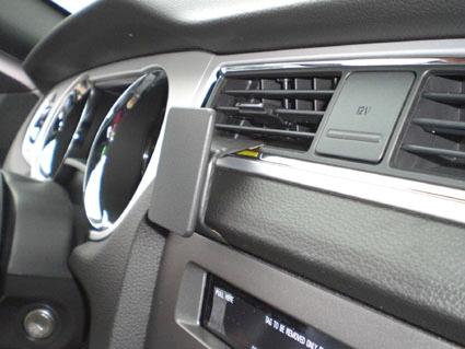 ProClip - Ford Mustang 2010-2014 Center mount - Brodit854365 3 - 854365