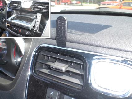 ProClip - Chrysler 200/ Convertible 2011-2014 - Lancia Flavia 2012-2014 Center mount - Brodit854645 1 - 854645