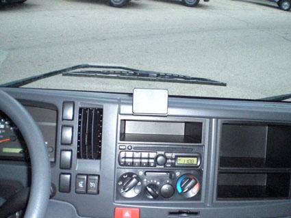 ProClip - Chevrolet W-Serie -  GMC W-Serie 2008-2018  Isuzu N-Serie 2008->  Center mount - Brodit854717 4 - 854717