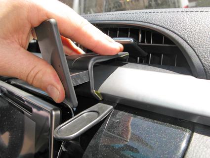 ProClip - Toyota HiLux 2016-> Angled mount - Brodit855176 2 - 855176