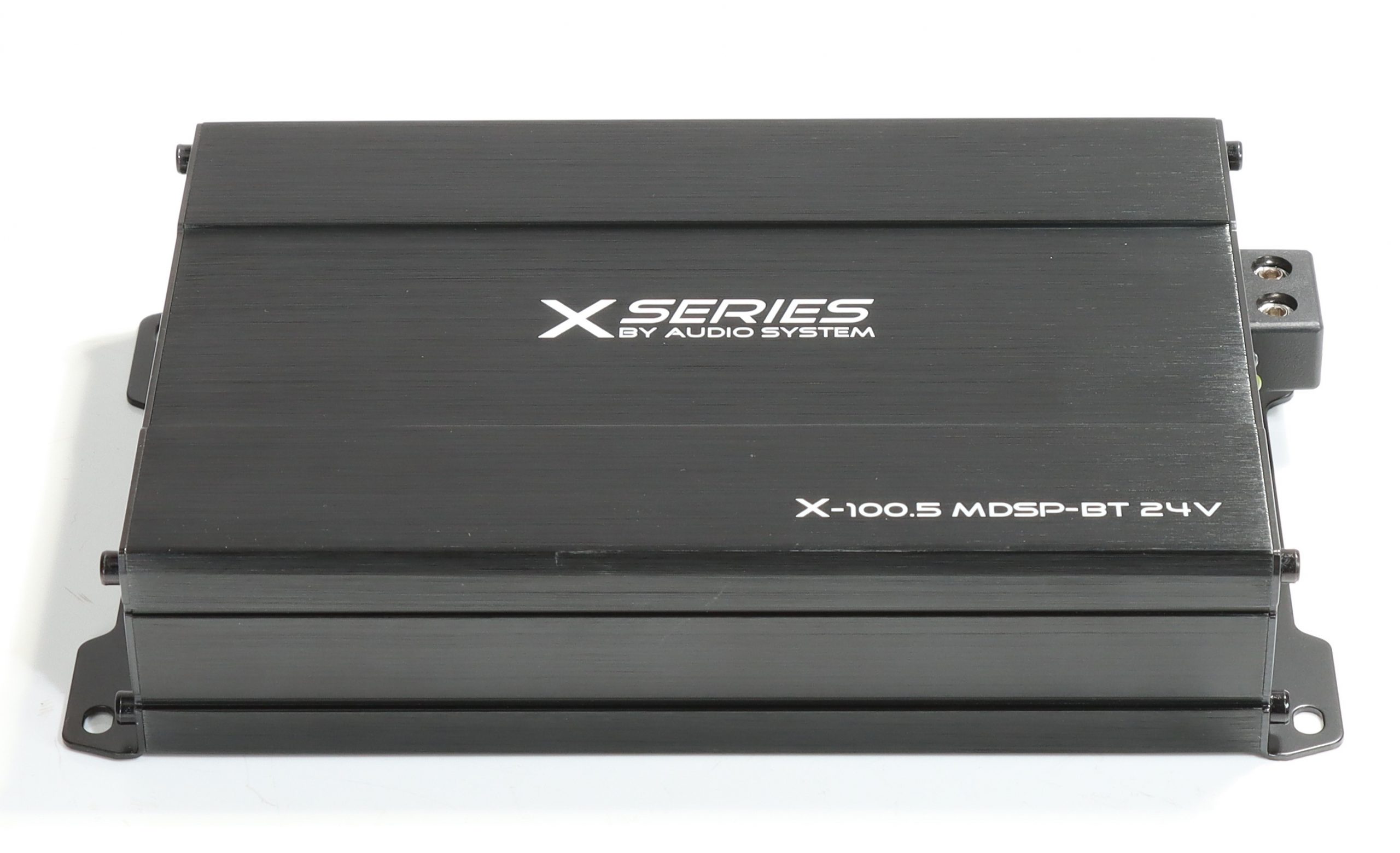 X-SERIE 5-kanaals versterker met 9-kanaals DSP en BT 24 Volt - Img 0001 1 scaled - X-100.5 MDSP BT 24V