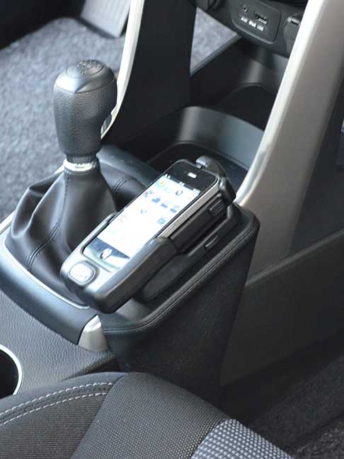 Hyundai i30 05/2012-2016 Kleur: Zwart - Kuda 04142x 2 - 6041420