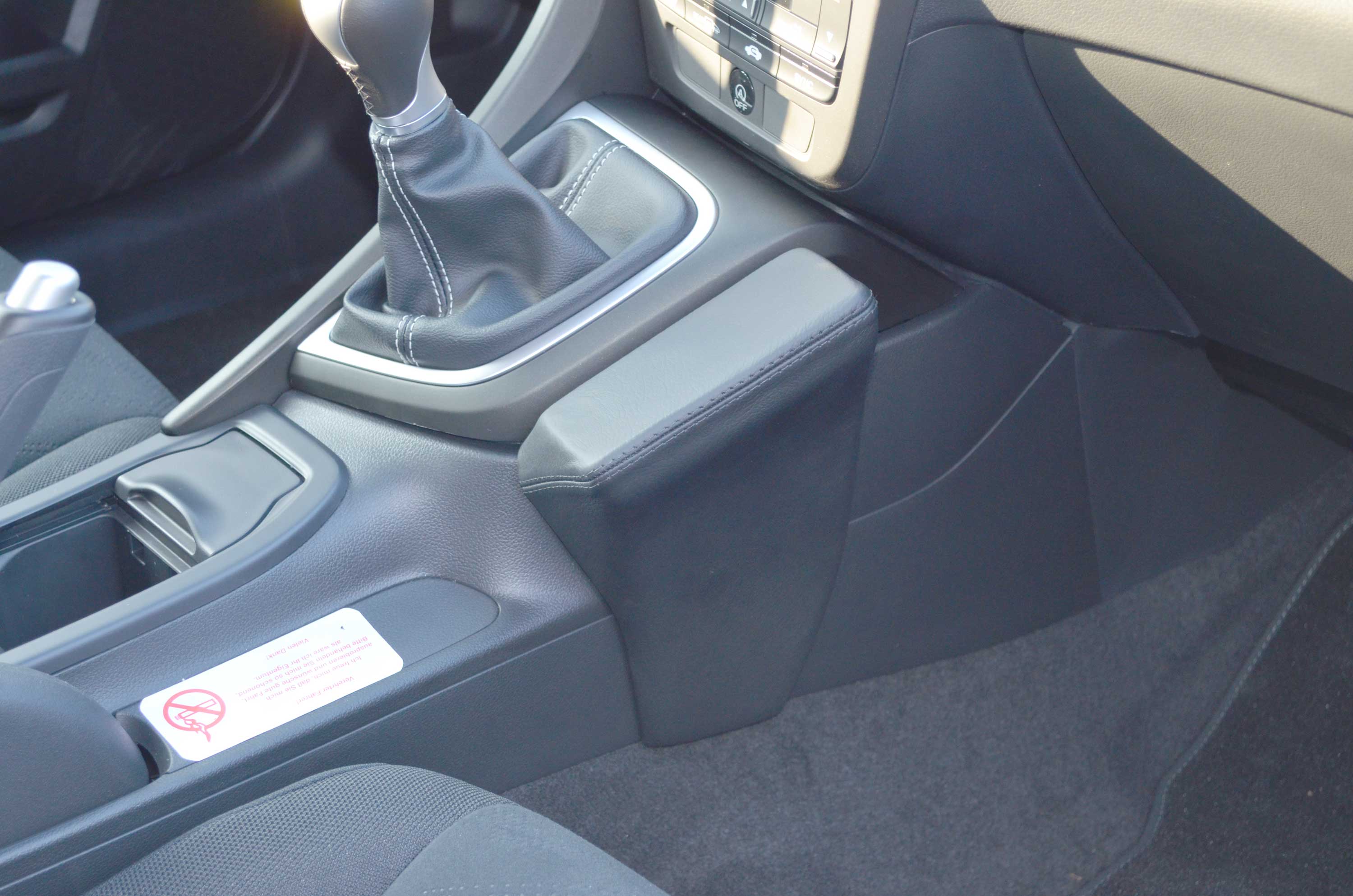 Honda Civic 02/2012-2015 Kleur: Zwart - Kuda 04631x 4 - 6046310