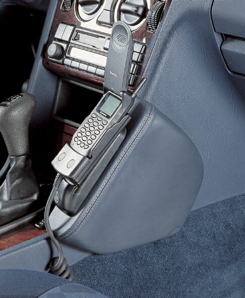 Mercedes Benz C-Klasse (W202) 1993-2001 Kleur: Zwart - Kuda 09105x 1 - 6091050