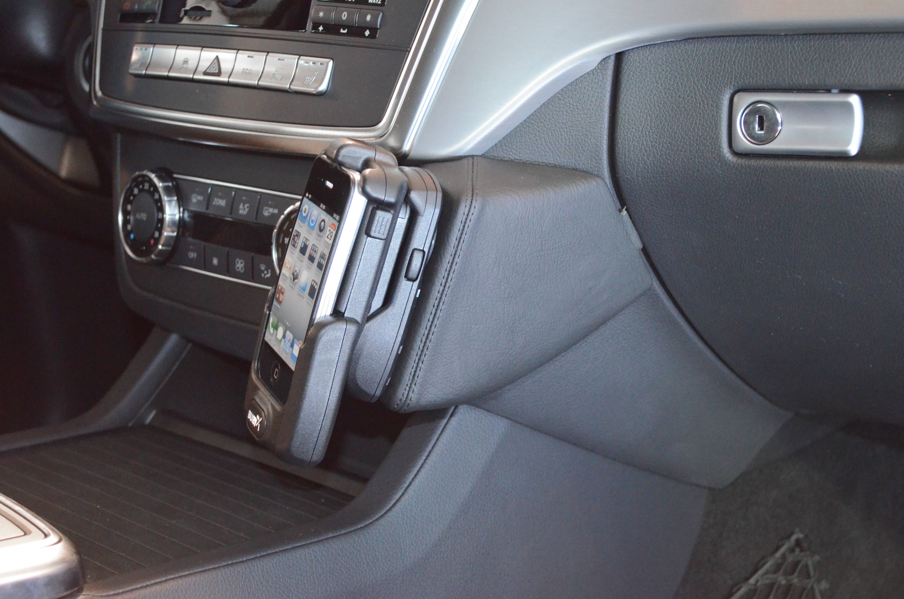 Mercedes Benz M-Klasse (W166) 11/2011-2015 Kleur: Zwart - Kuda 09186x 6 - 6091860