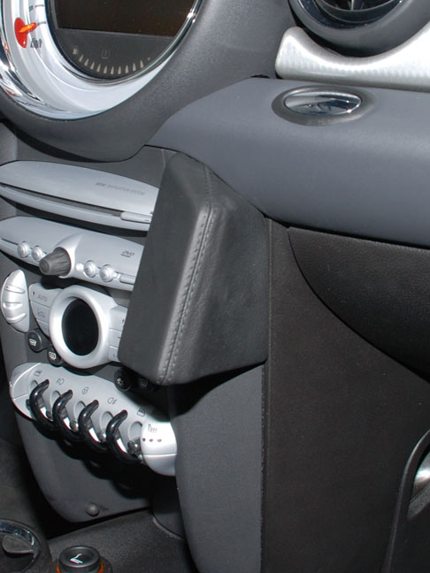 Mini Cooper/ Clubman/ One/ Roadster met navigatie - Kuda 09245x 1 - 6092450