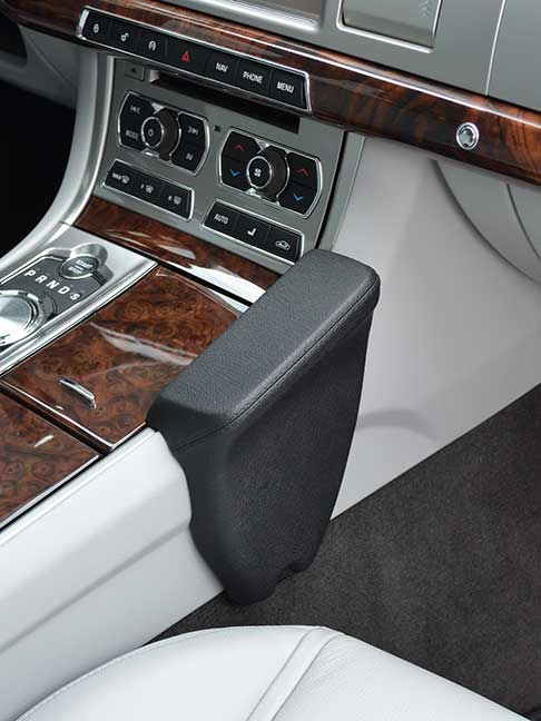 Jaguar XF 03/2009-2016 Kleur: Zwart - Kuda 09715x 1 - 6097150