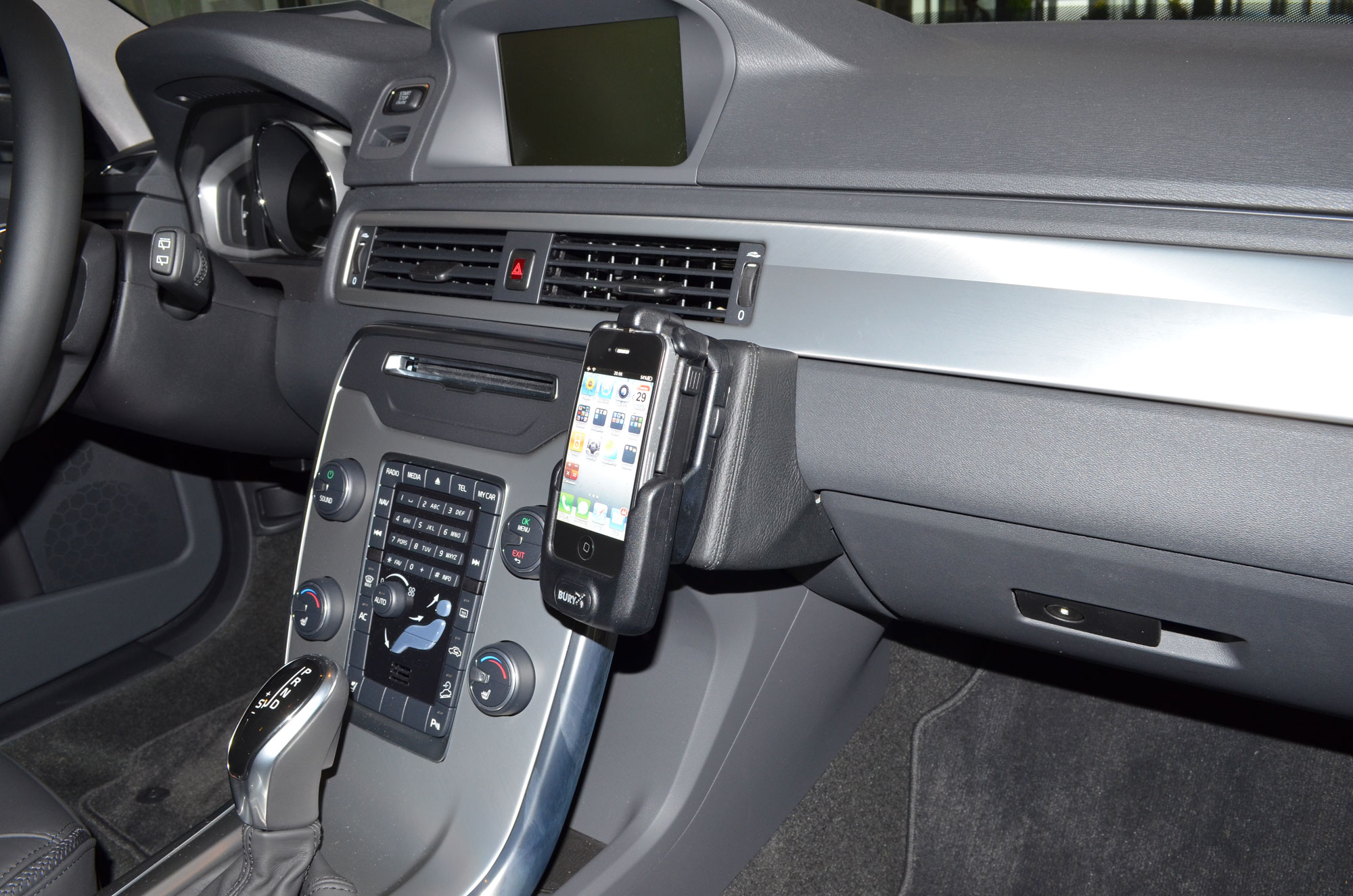 Volvo XC 70 2013-2016 Kleur: Zwart  - Kuda 115x 2 - 601155