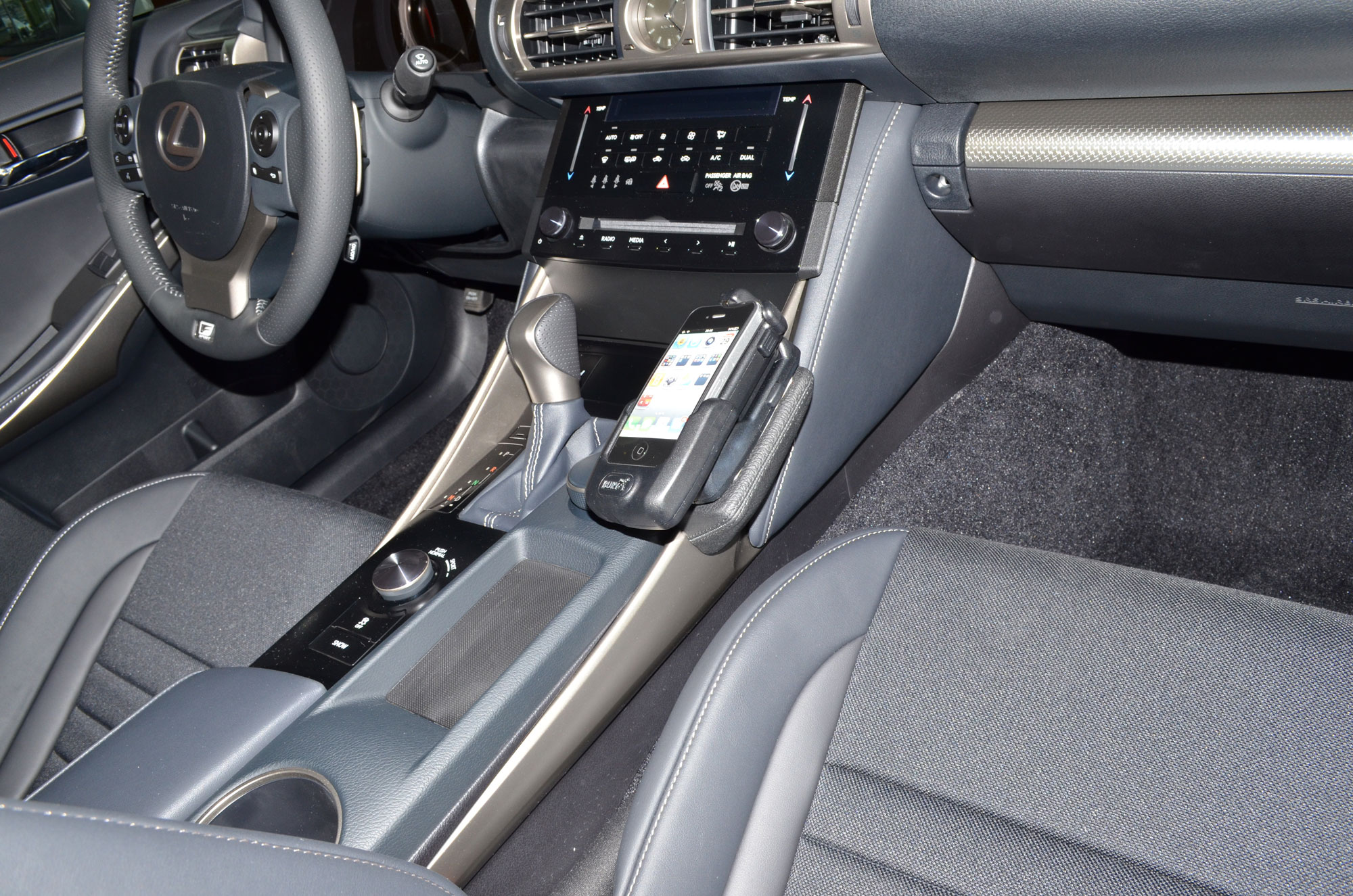 Lexus IS Serie 2013-2019 Kleur: Zwart - Kuda 123x 3 - 601235