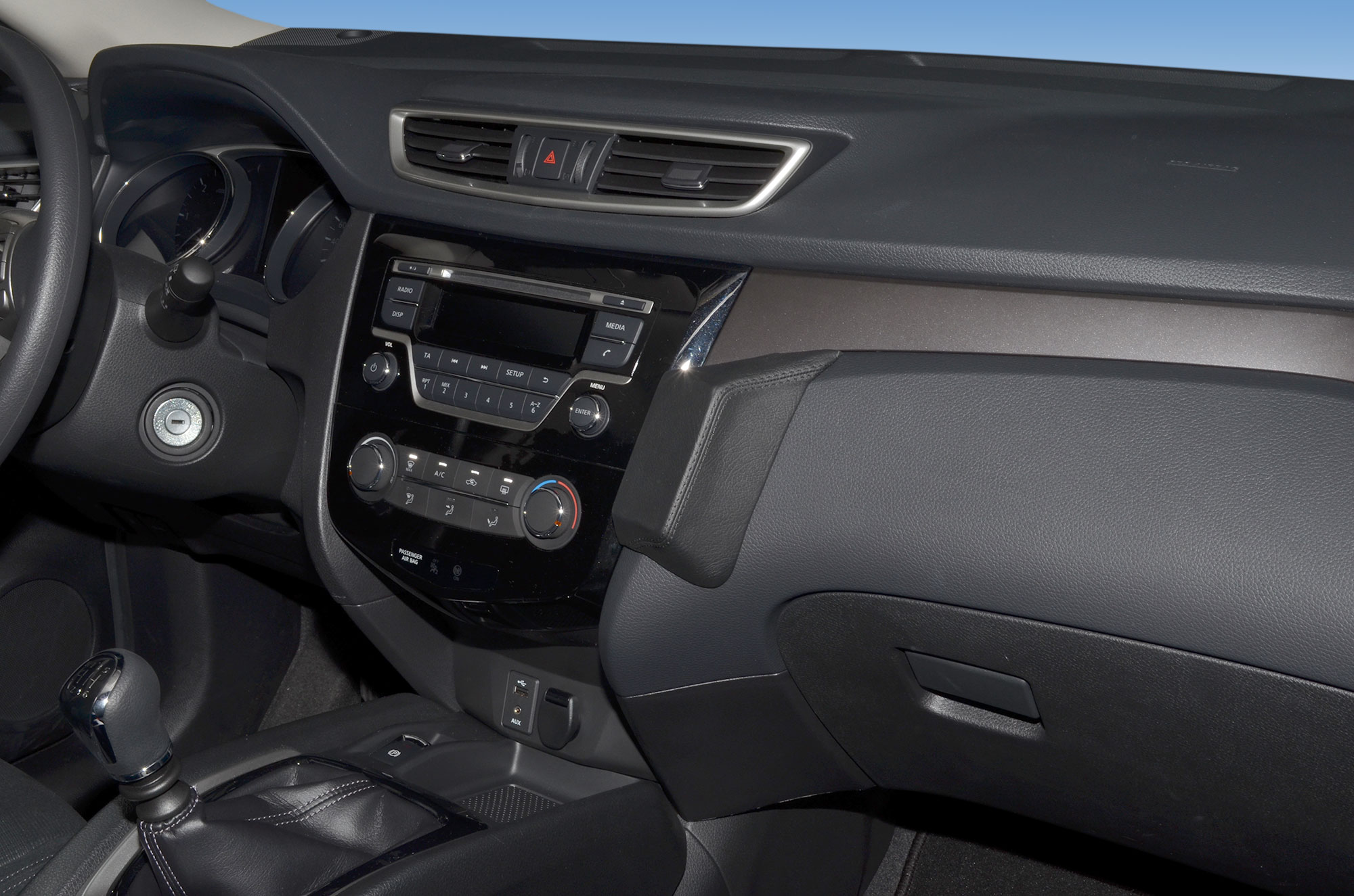 Nissan X-Trail / Qashqai 2014-2019 Kleur: Zwart - Kuda 170x 6 - 601705
