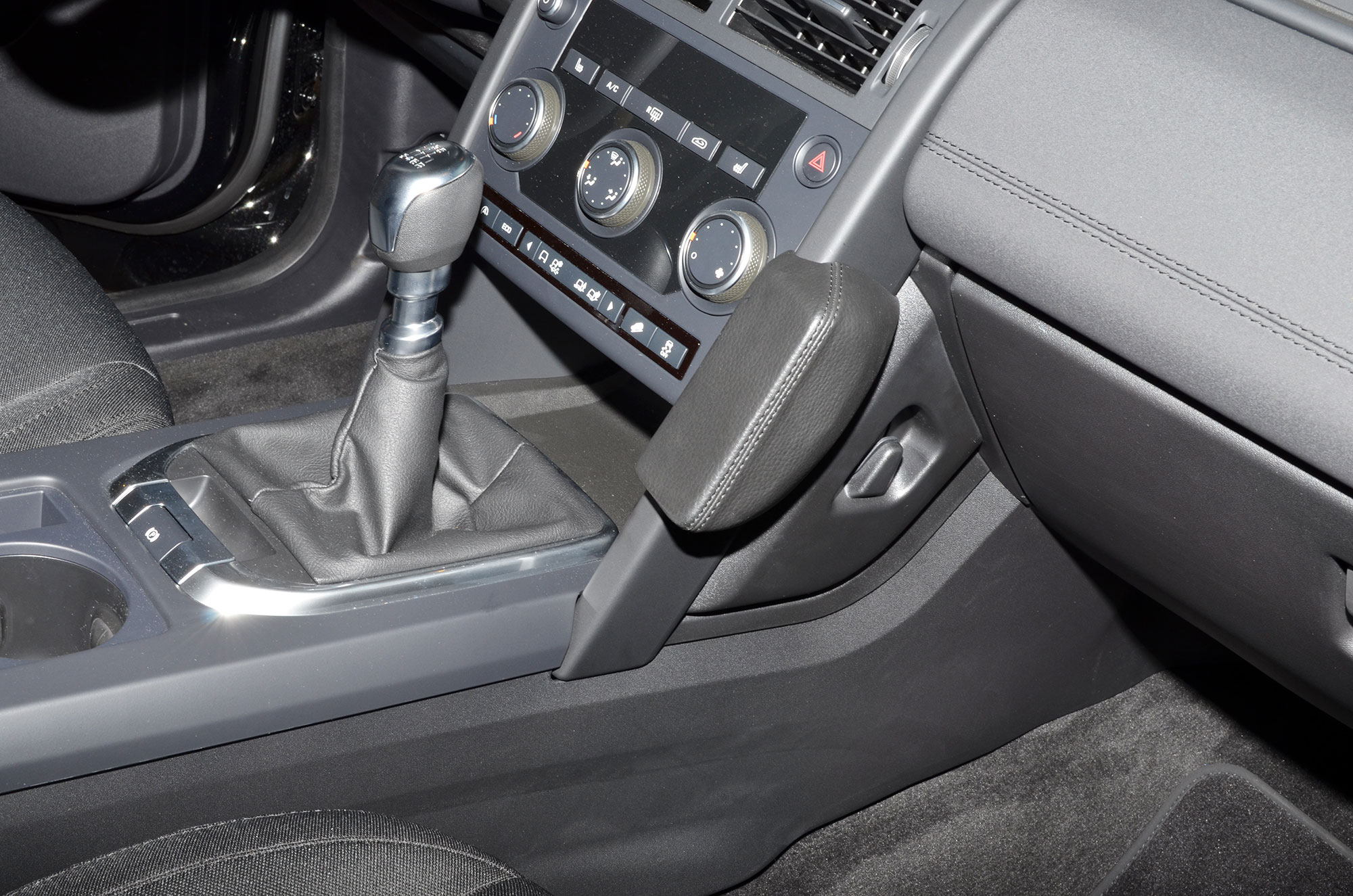 Land Rover Discovery Sport 2014-2019 Kleur: Zwart - Kuda 186x 3 - 601865