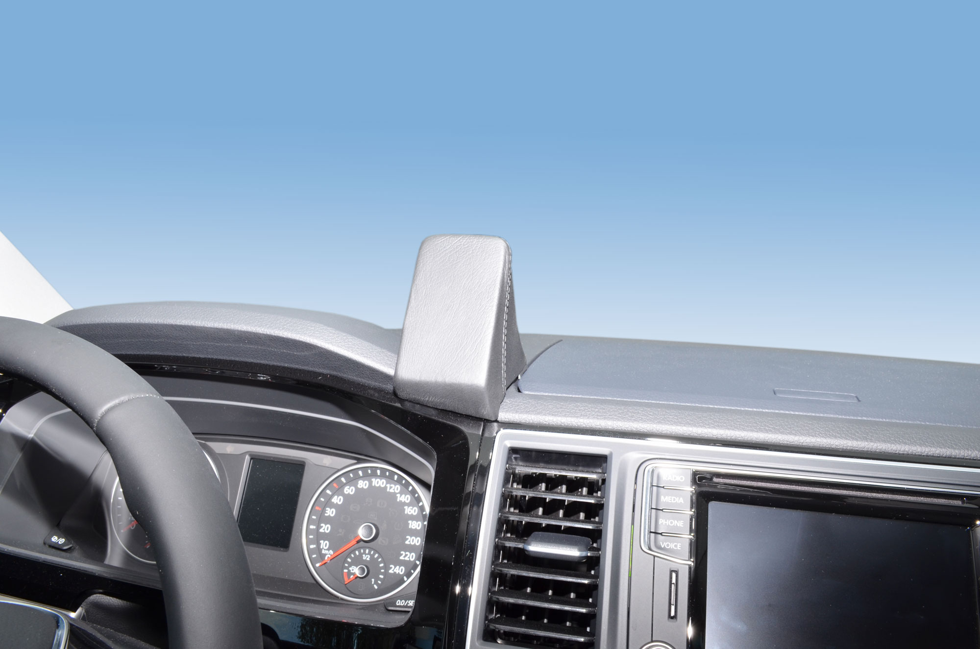 Volkswagen T6 Multivan 2015-2019 Kleur: Zwart  - Kuda 191x 3 - 601910