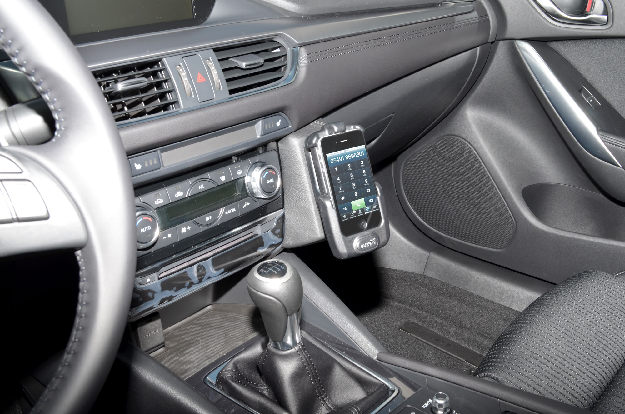 Mazda 6 2015-2018 Kleur: Zwart - Kuda 195x 2 - 601955