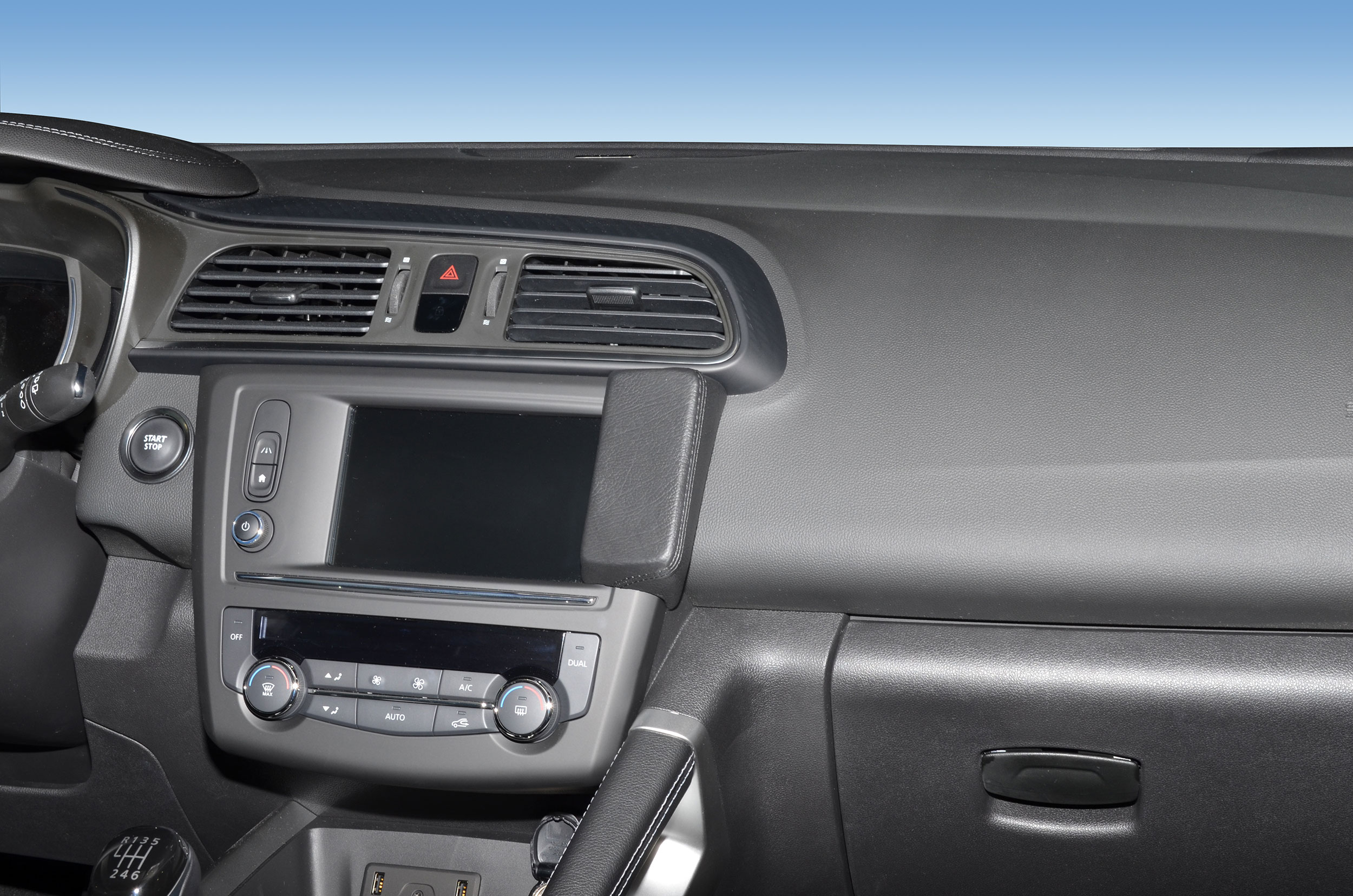 Renault Kadjar 2015-2019 Kleur: Zwart - Kuda 203x 3 - 602035