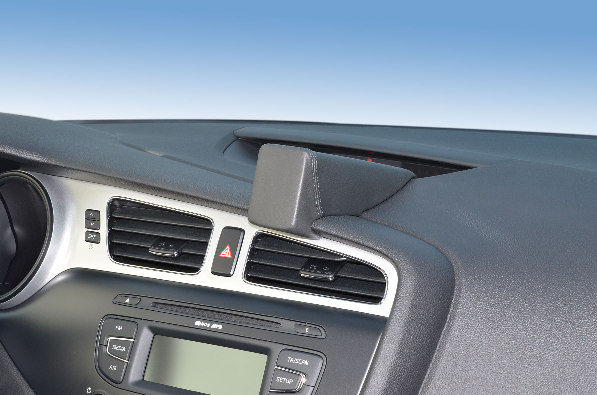 Kia Cee'd 09/2012-2019 Kleur: Zwart - Kuda 24341x 3 - 6143410