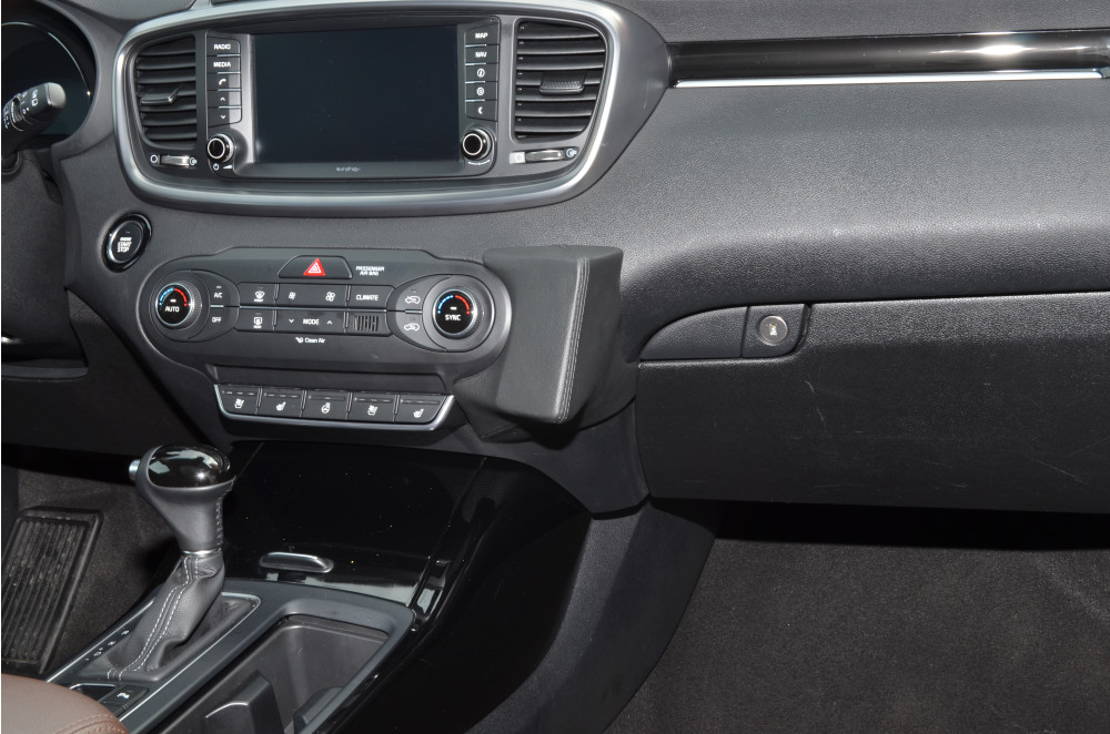 Kia Sorento 2016-2019 Kleur: Zwart - Kuda 267x 3 - 602670