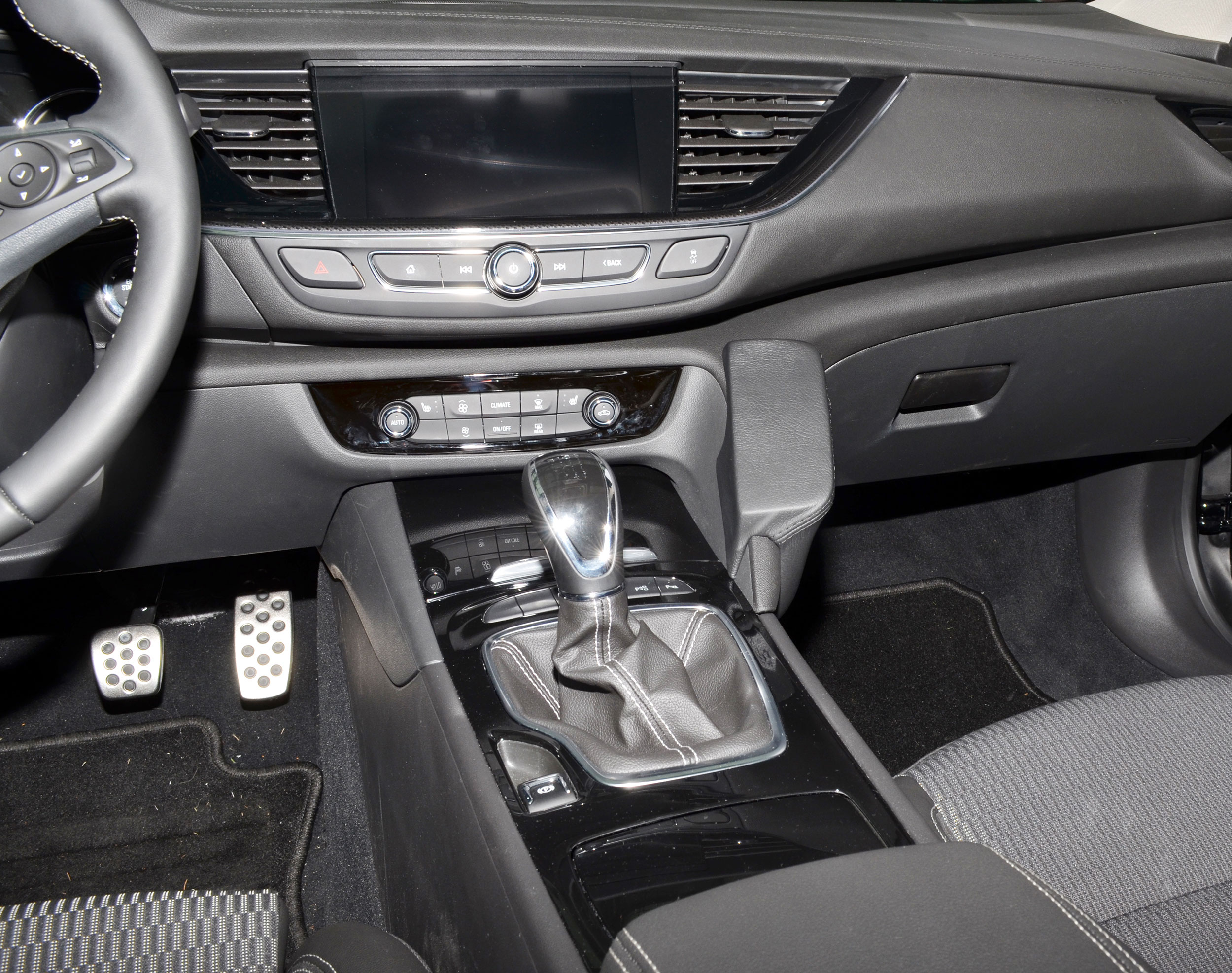 Opel Insignia onder 2017-2019 Kleur: Zwart - Kuda 284x 3 - 602845