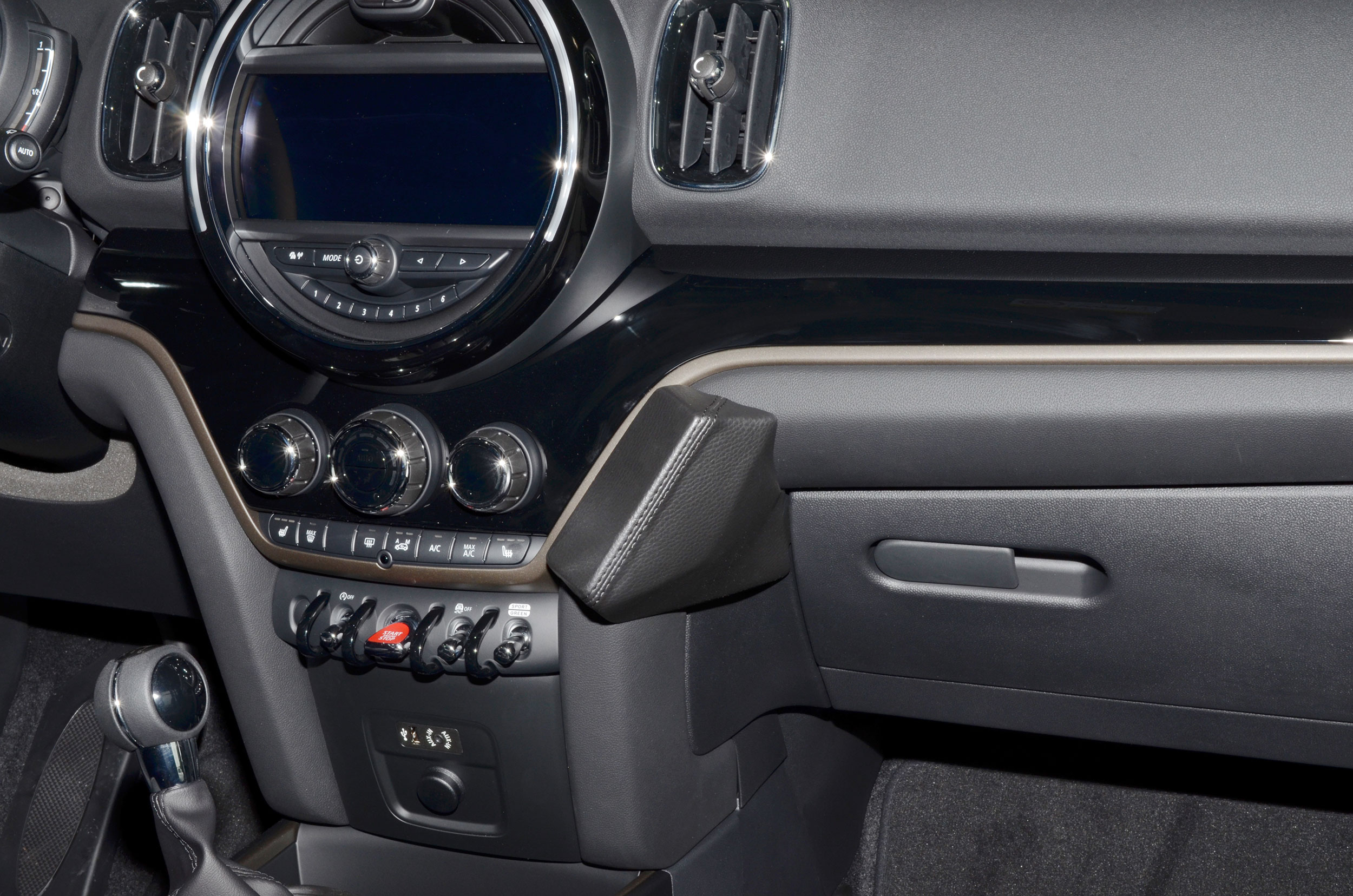 Mini Countryman 2017-2019 Kleur: Zwart - Kuda 288x 3 - 602880