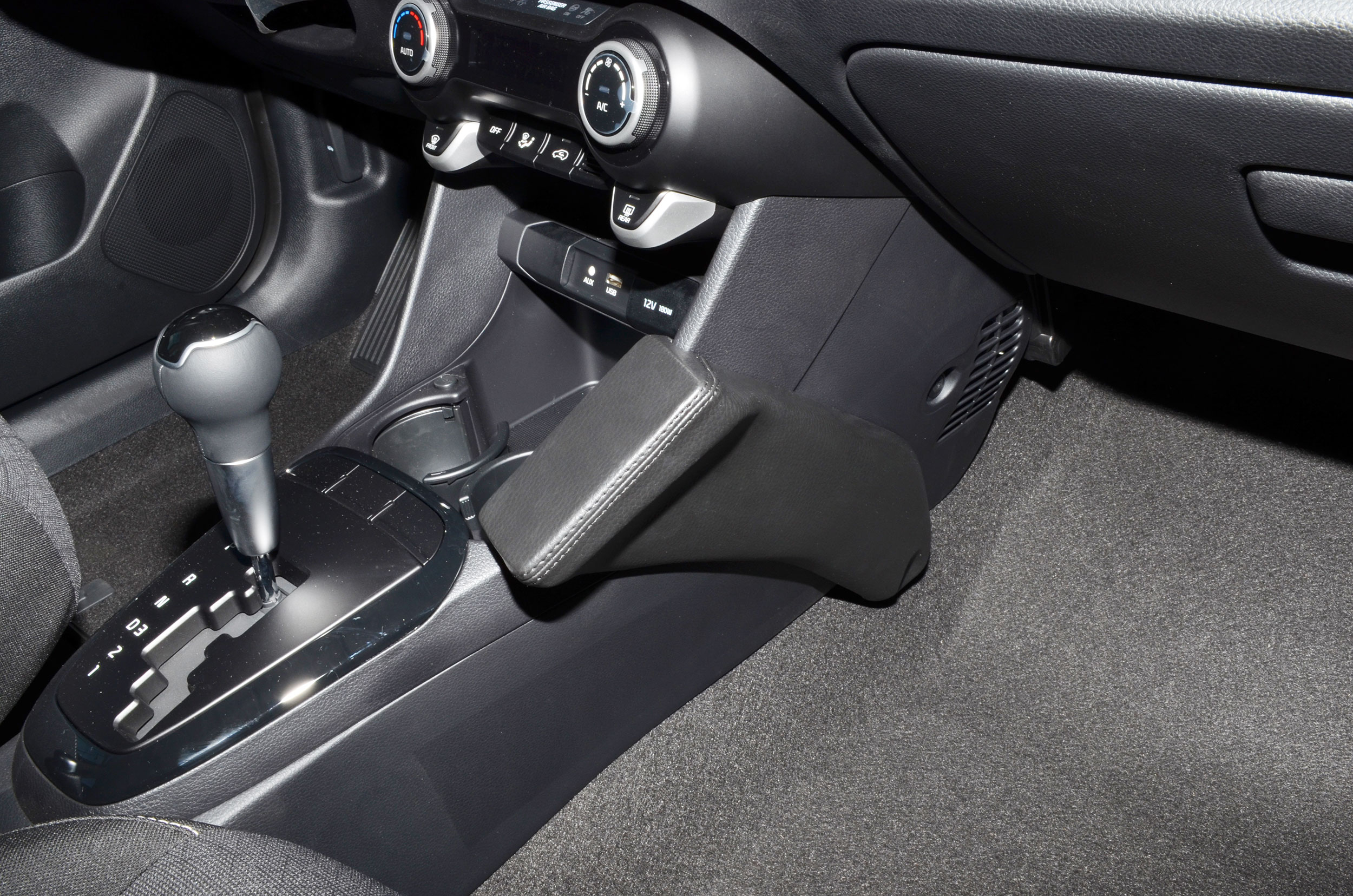 Kia Picanto 2017-2019 Kleur: Zwart - Kuda 289x 3 - 602890