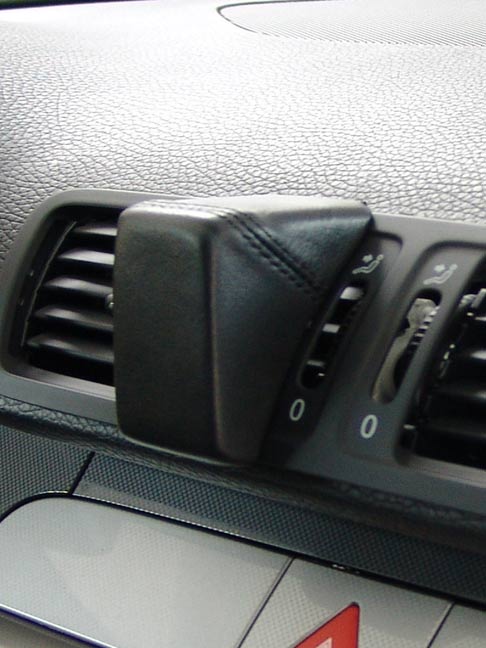 Volkswagen Passat (B6) 03/2005-2014 Kleur: Zwart  - Kuda 29654x 1 - 6196540