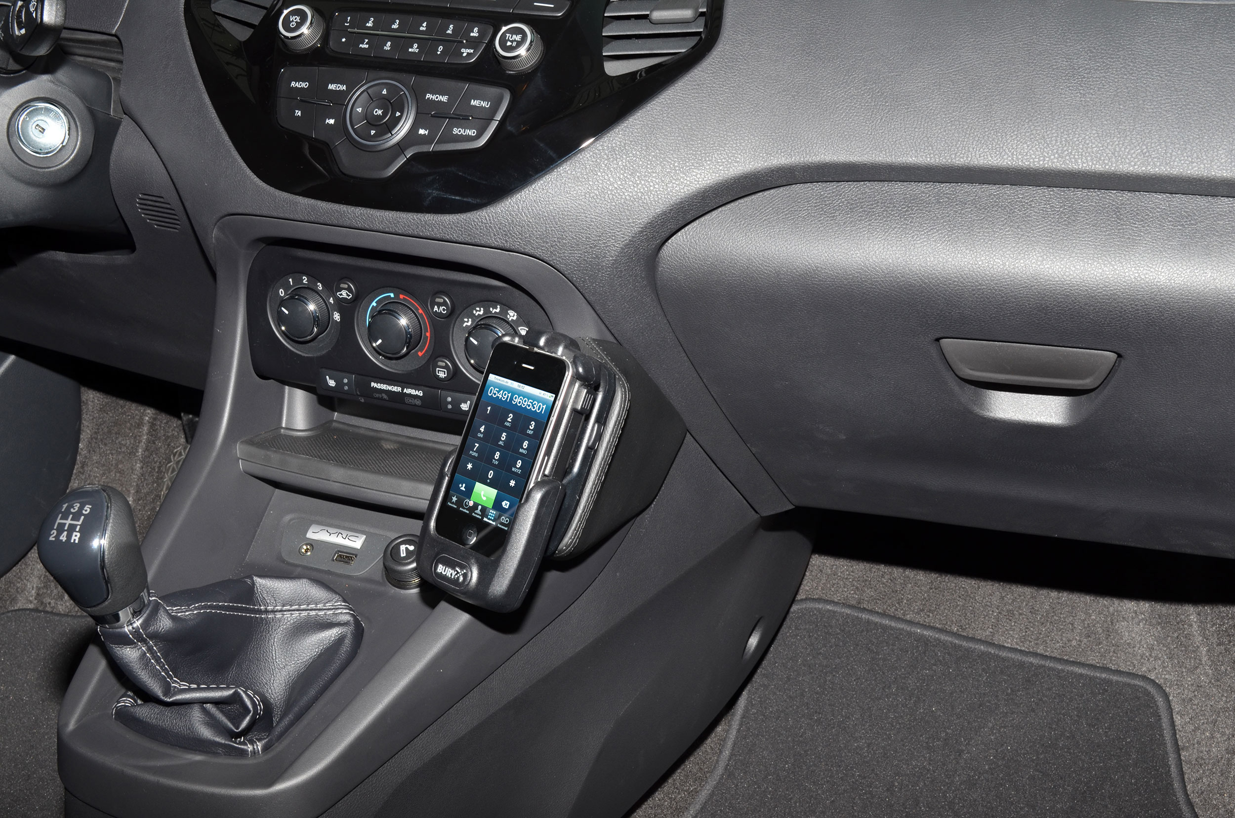 Ford Ka+ 09/2017-2019 Kleur: Zwart - Kuda 300x 2 - 603005