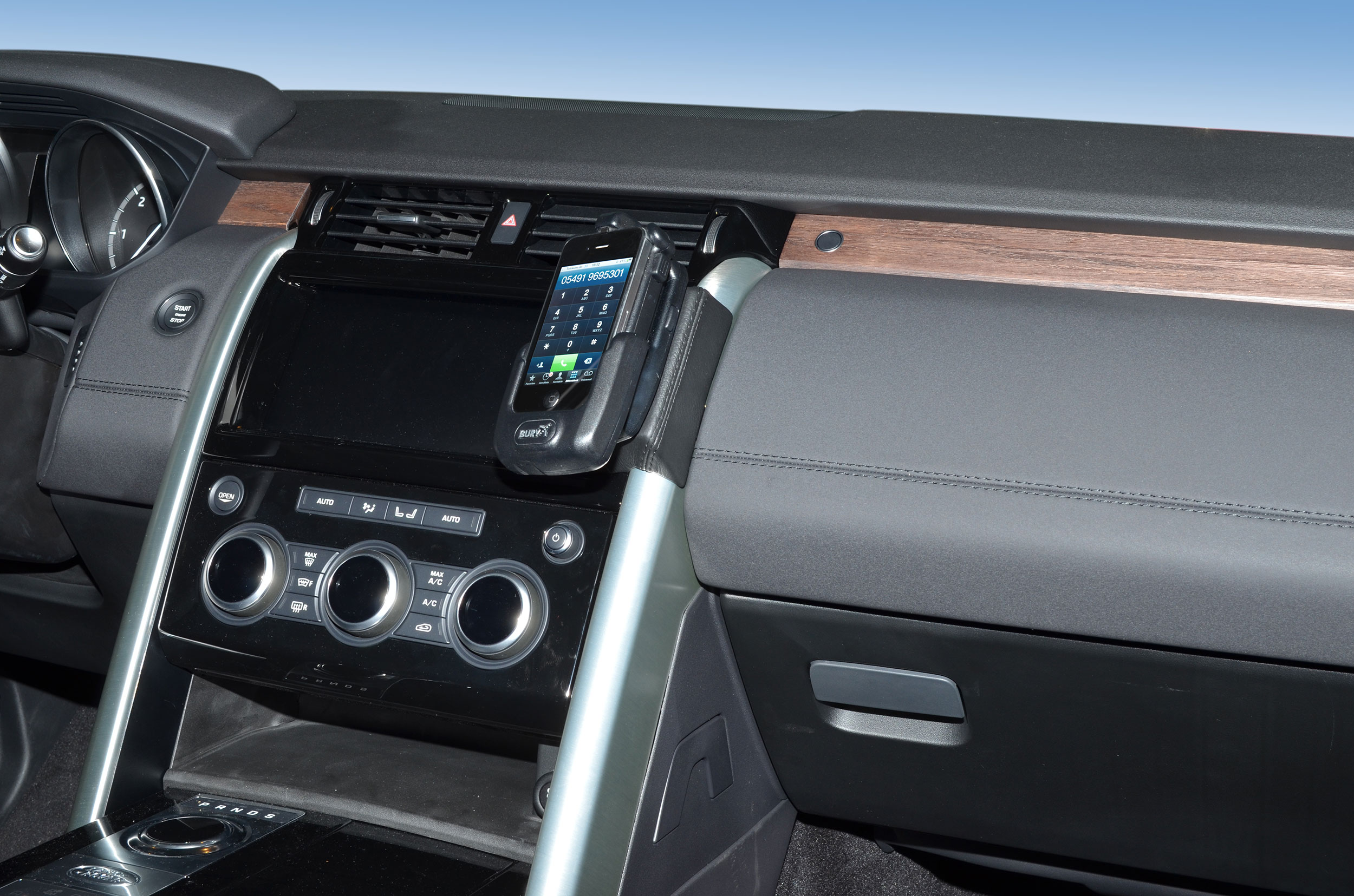 Land Rover Discovery 5 04/2017-2019 Kleur: Zwart - Kuda 306x 2 - 603060