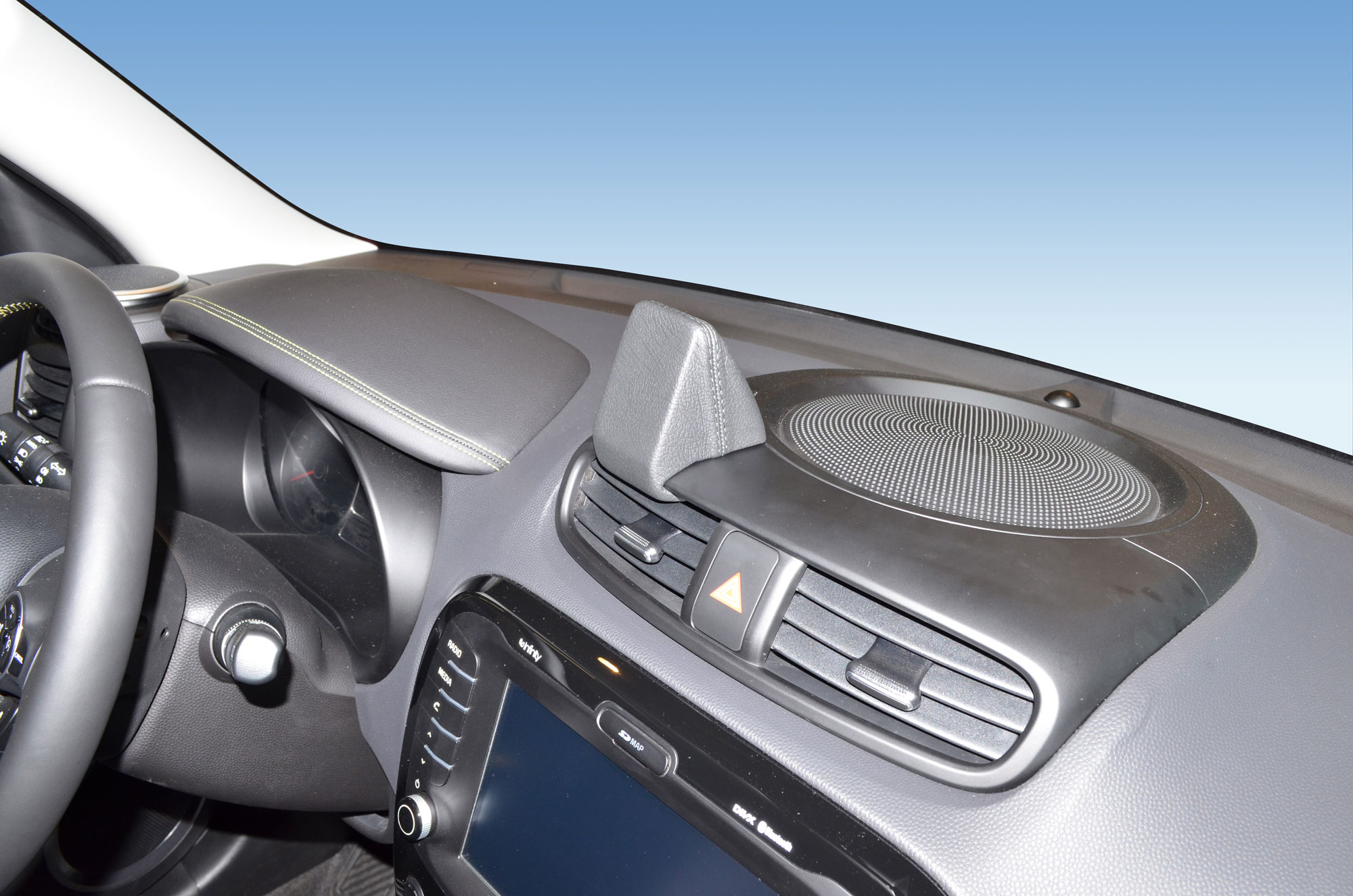 Kia Soul 2014-2019 Kleur: Zwart - Kuda 520x 2 - 615205