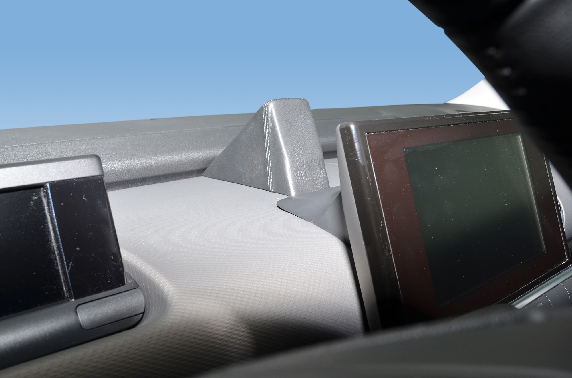 Citro&euml;n C4 Cactus 2014-2019 Kleur: Zwart - Kuda 575x 3 - 615755