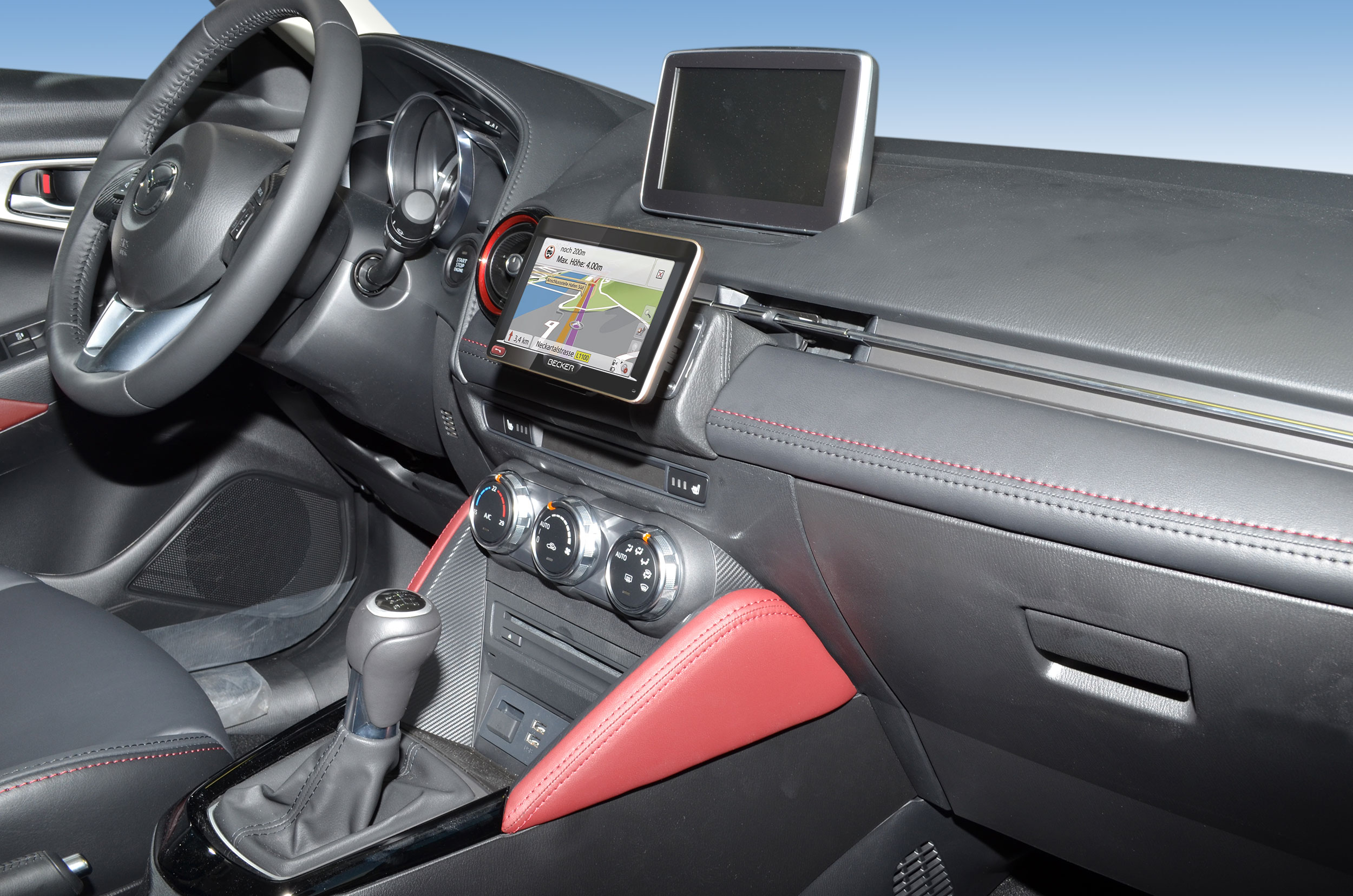 Mazda 2 / CX3 2015-2019 Kleur: Zwart - Kuda 596x 2 - 615965