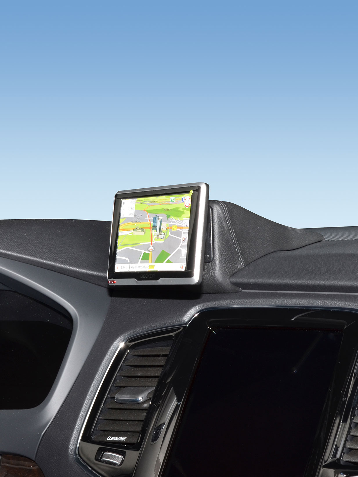 Volvo XC90 2015-2019 Kleur: Zwart  - Kuda 608x 1 - 616085