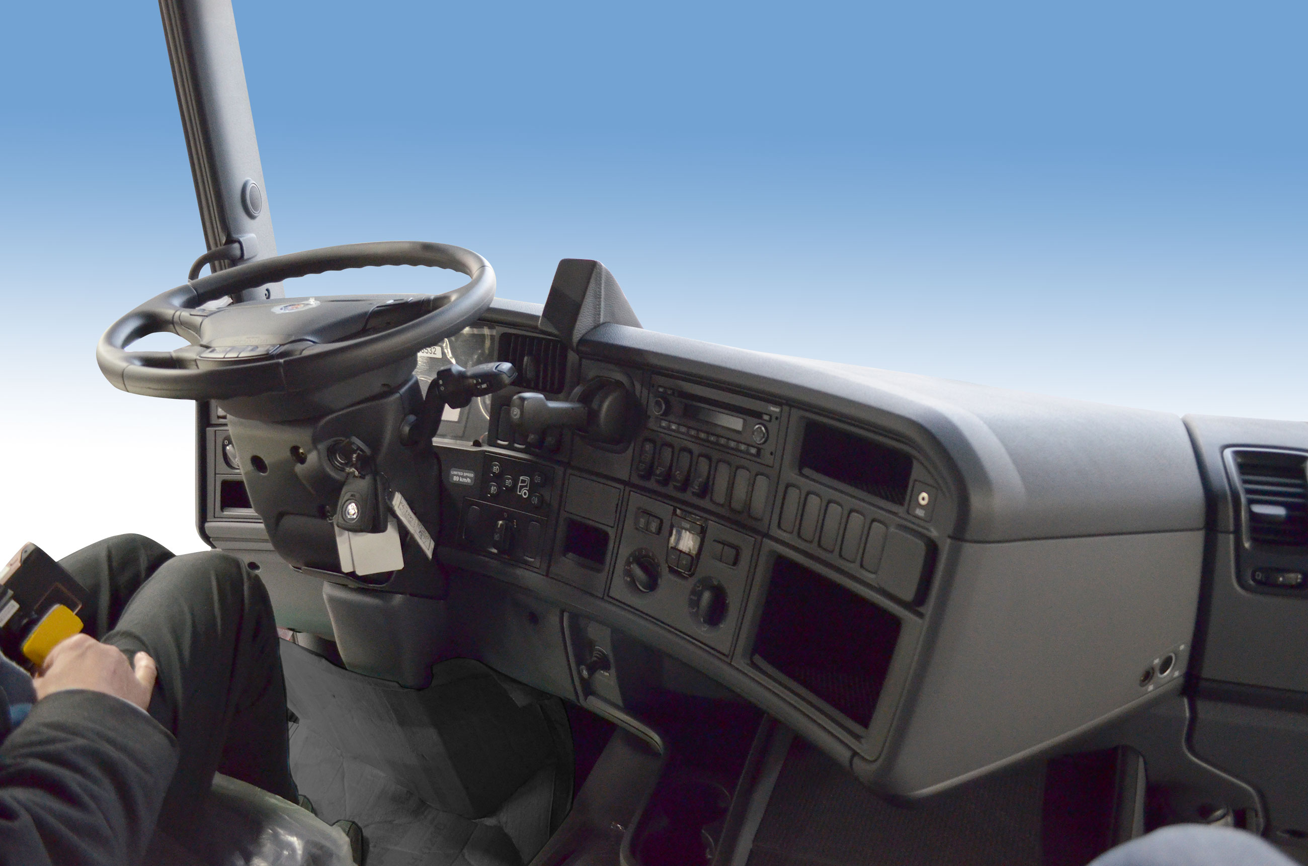 Scania G-Serie 2011-2019 Kleur: Zwart  - Kuda01503x 5 - 6015030