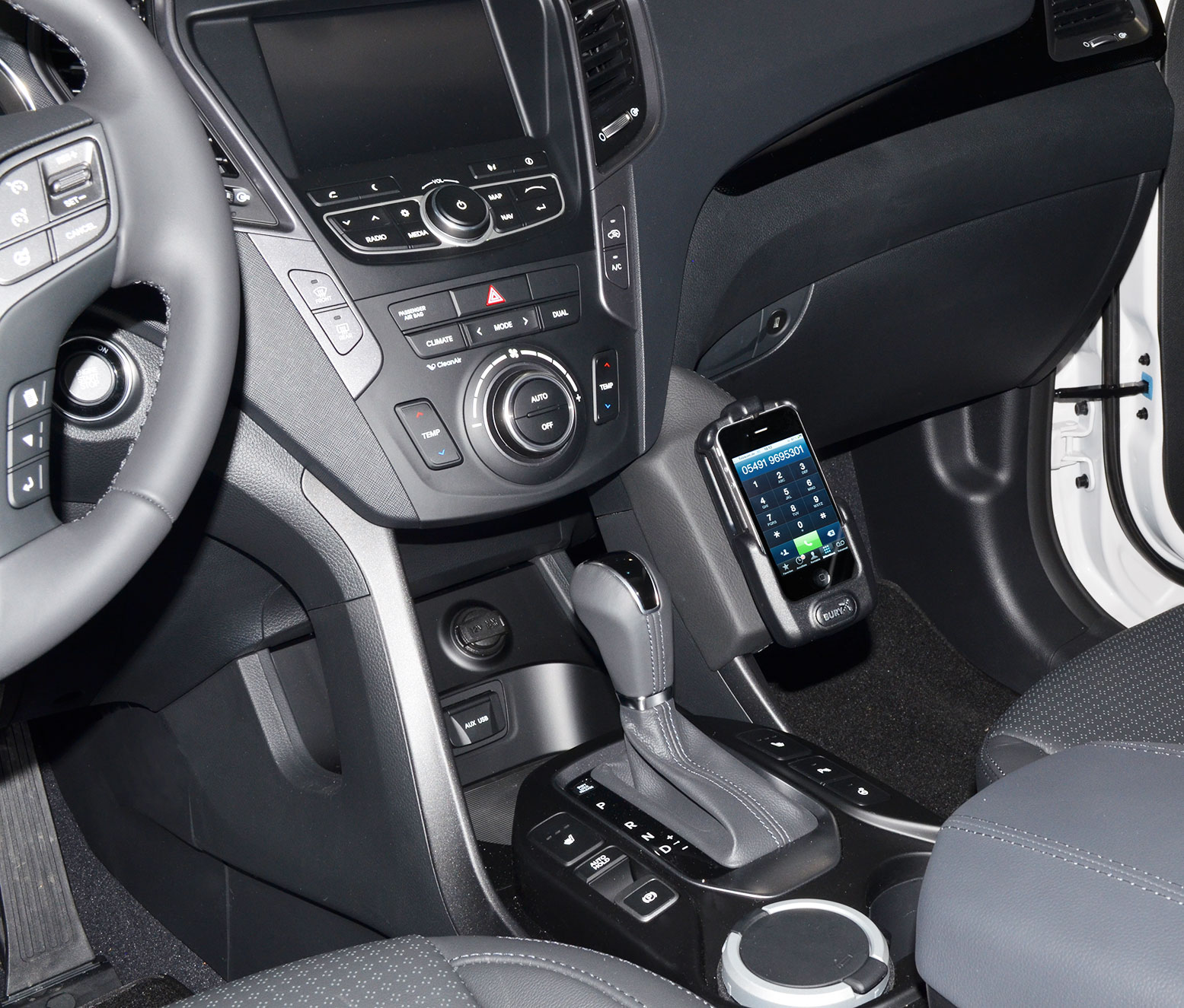 Hyundai Santa F&eacute; 09/2012-2019 Kleur: Zwart - Kuda04145x 5 - 6041450