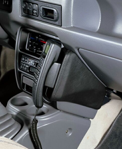 Mazda Demio 1997-08/2000 Kleur: Zwart - Kuda08409x 1 - 6084090