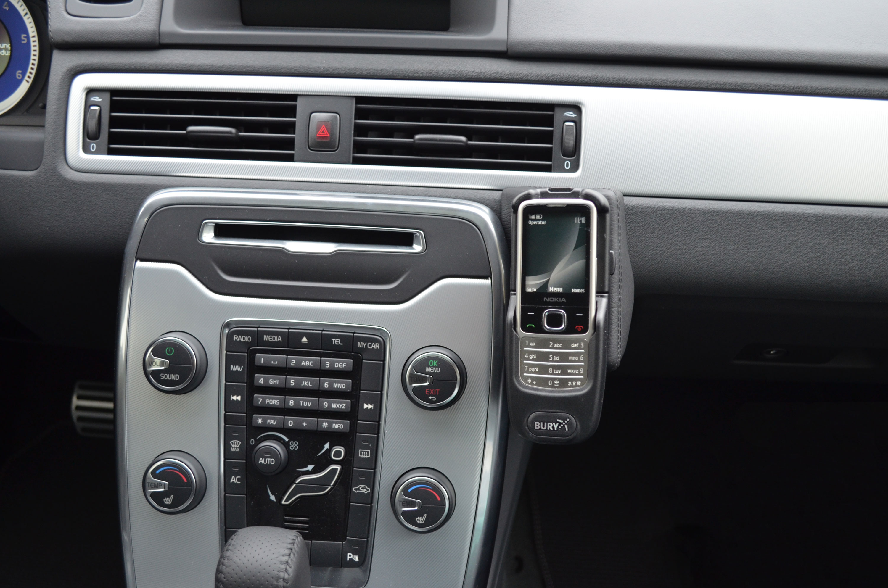 Volvo V70 06/2011-2016 Kleur: Zwart  - Kuda08843x 6 - 6088430