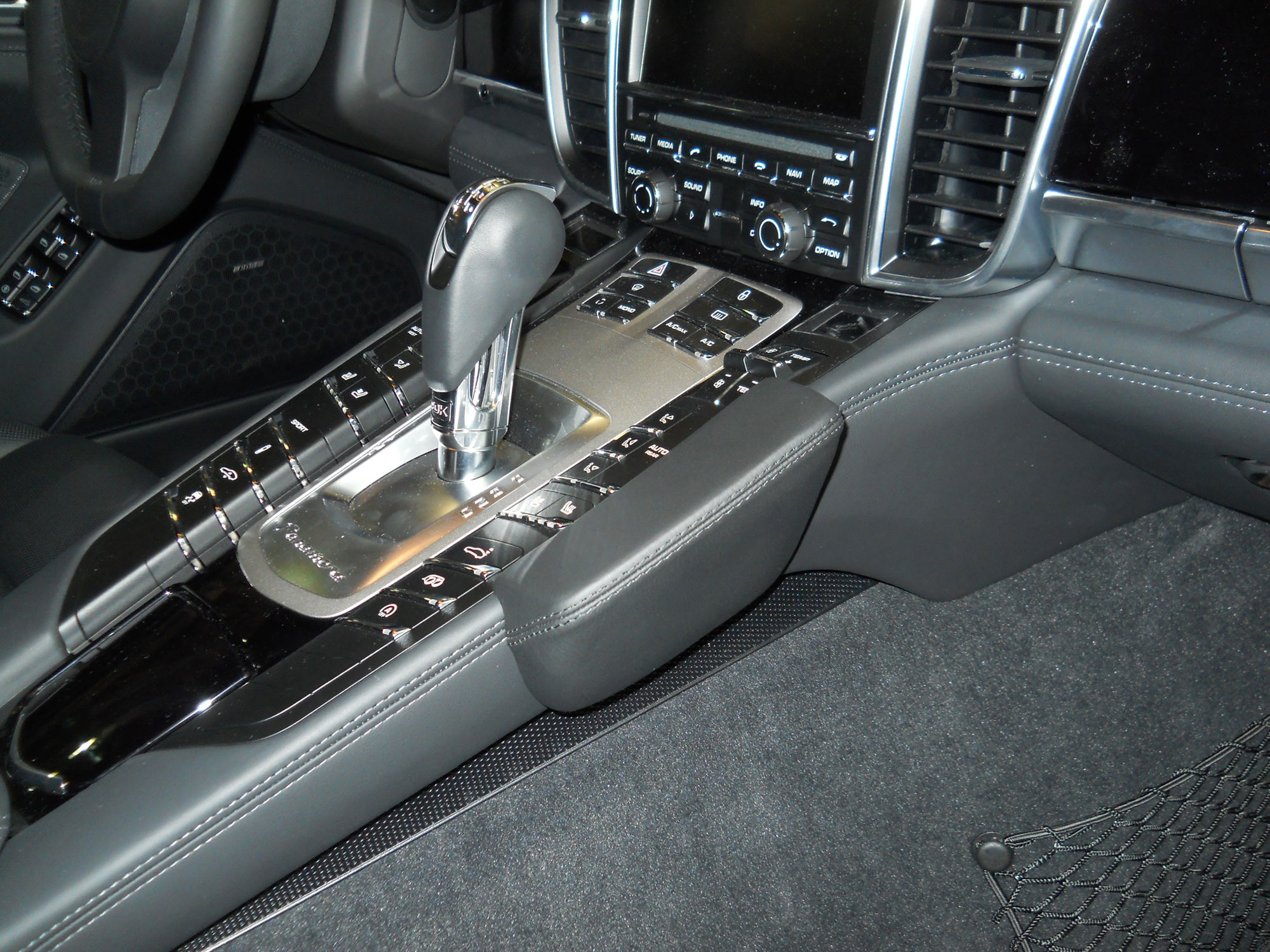 Porsche Panamera 2010-2017 Kleur: Zwart - Kuda08908x 3 - 6089080