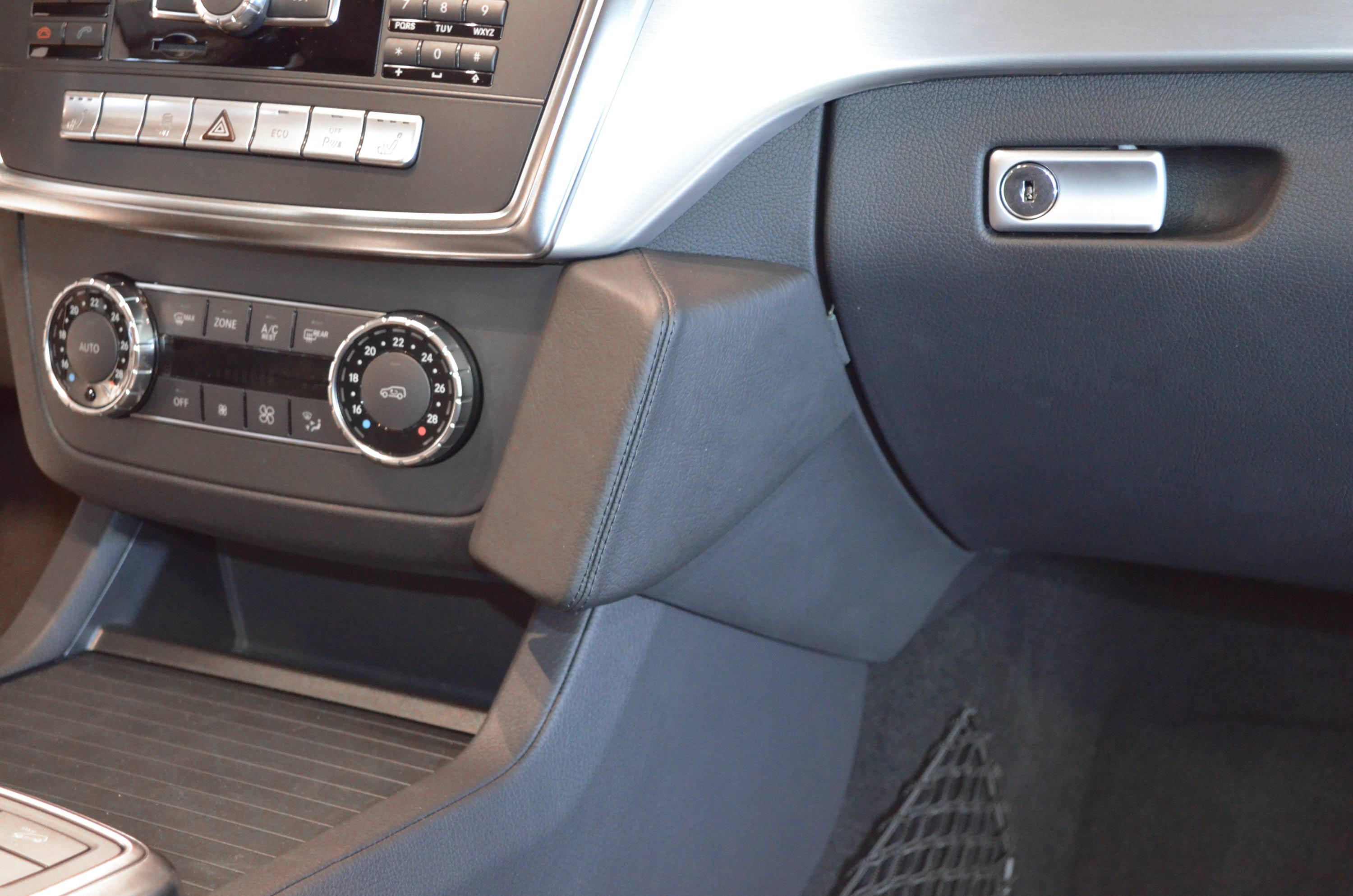 Mercedes Benz M-Klasse (W166) 11/2011-2015 Kleur: Zwart - Kuda09186x 5 - 6091860
