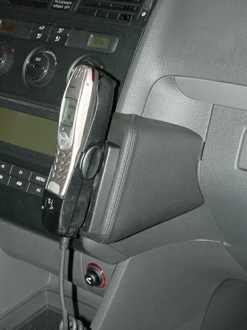 Volkswagen Touran 02/2003-05/2015 Kleur: Zwart  - Kuda09649x 1 - 6096490