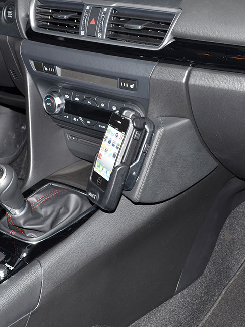 Mazda 3 (type BM) 2013-2019 Kleur: Zwart - Kuda106x 1 - 601065