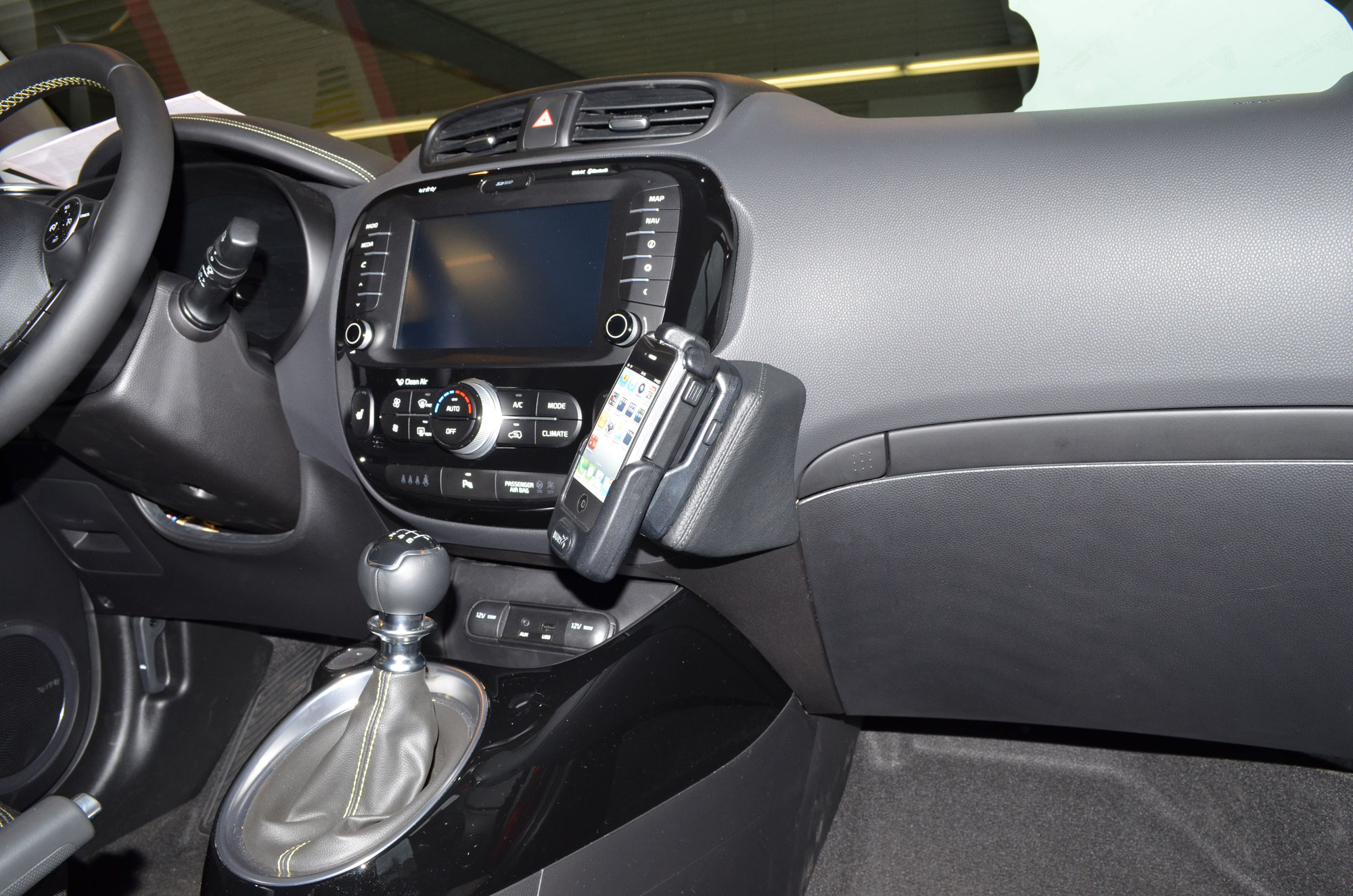 Kia Soul 2014-2019 Kleur: Zwart - Kuda120x 2 - 601205