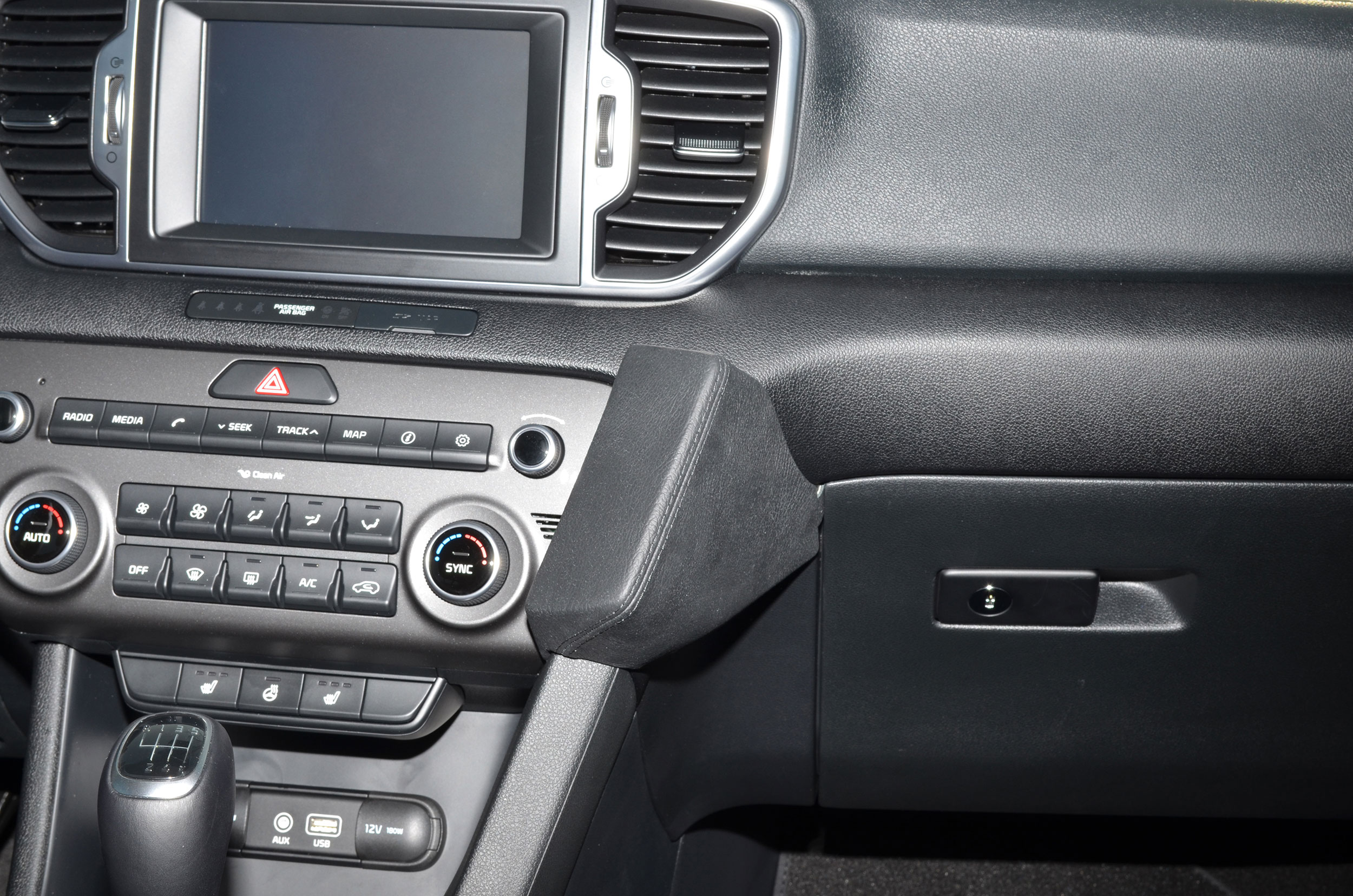Kia Sportage MJ16 2016-2019 Kleur: Zwart - Kuda218x 3 - 602185