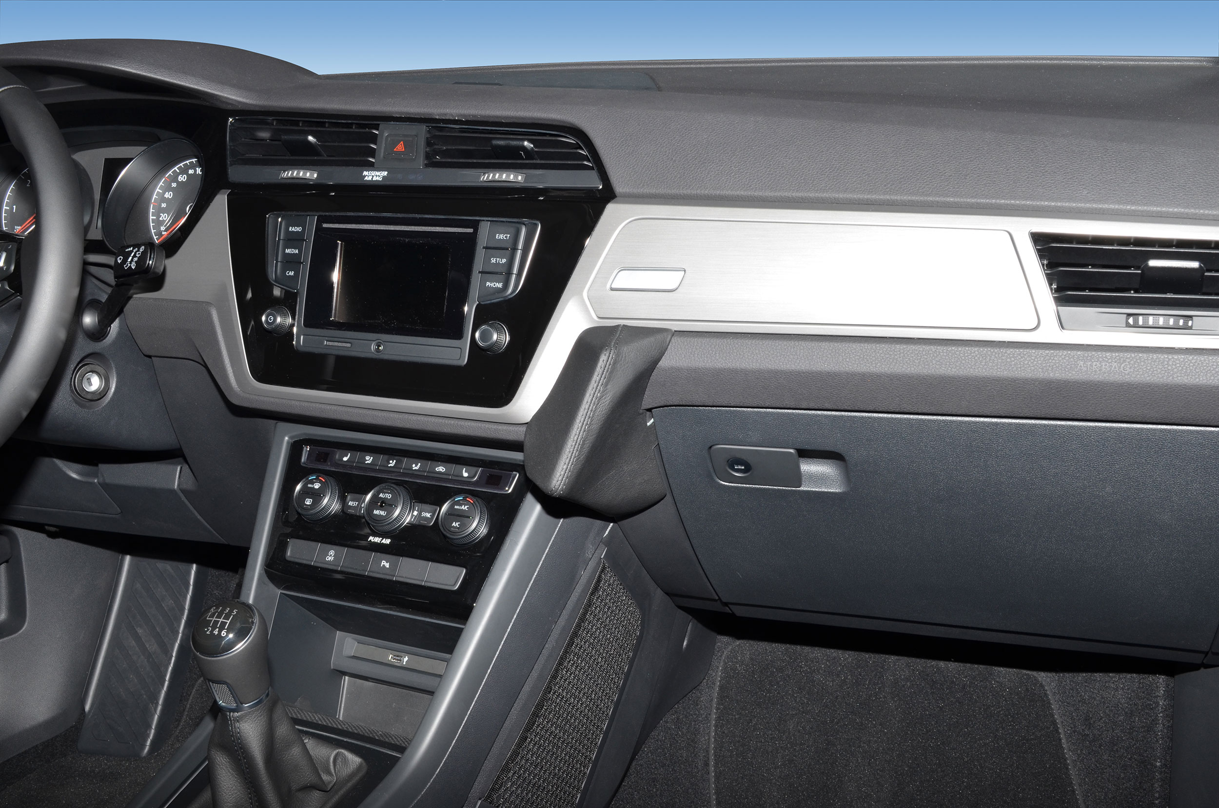 Volkswagen Touran 2015-2019 Kleur: Zwart  - Kuda223x 4 - 602235