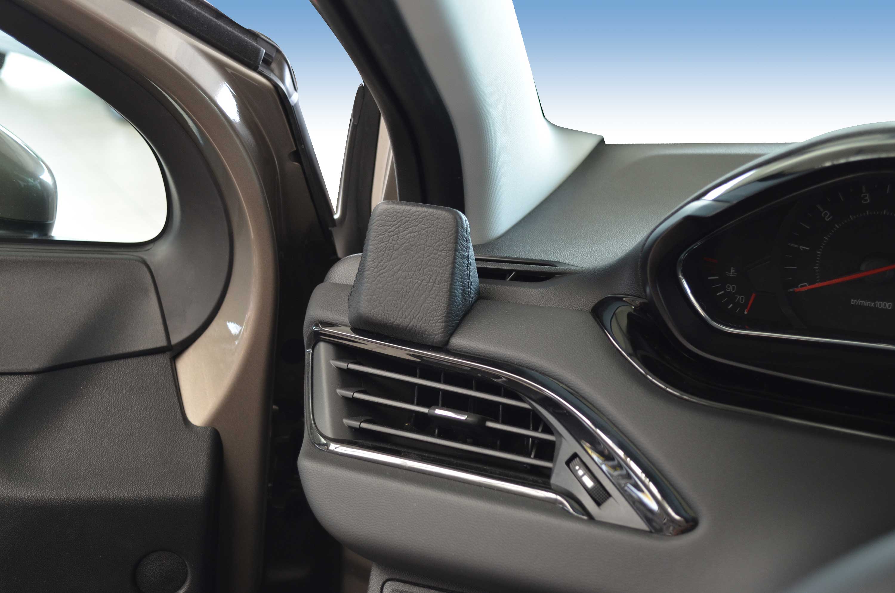 Peugeot 208 05/2012-2019 Kleur: Zwart - Kuda28527x 3 - 6185270