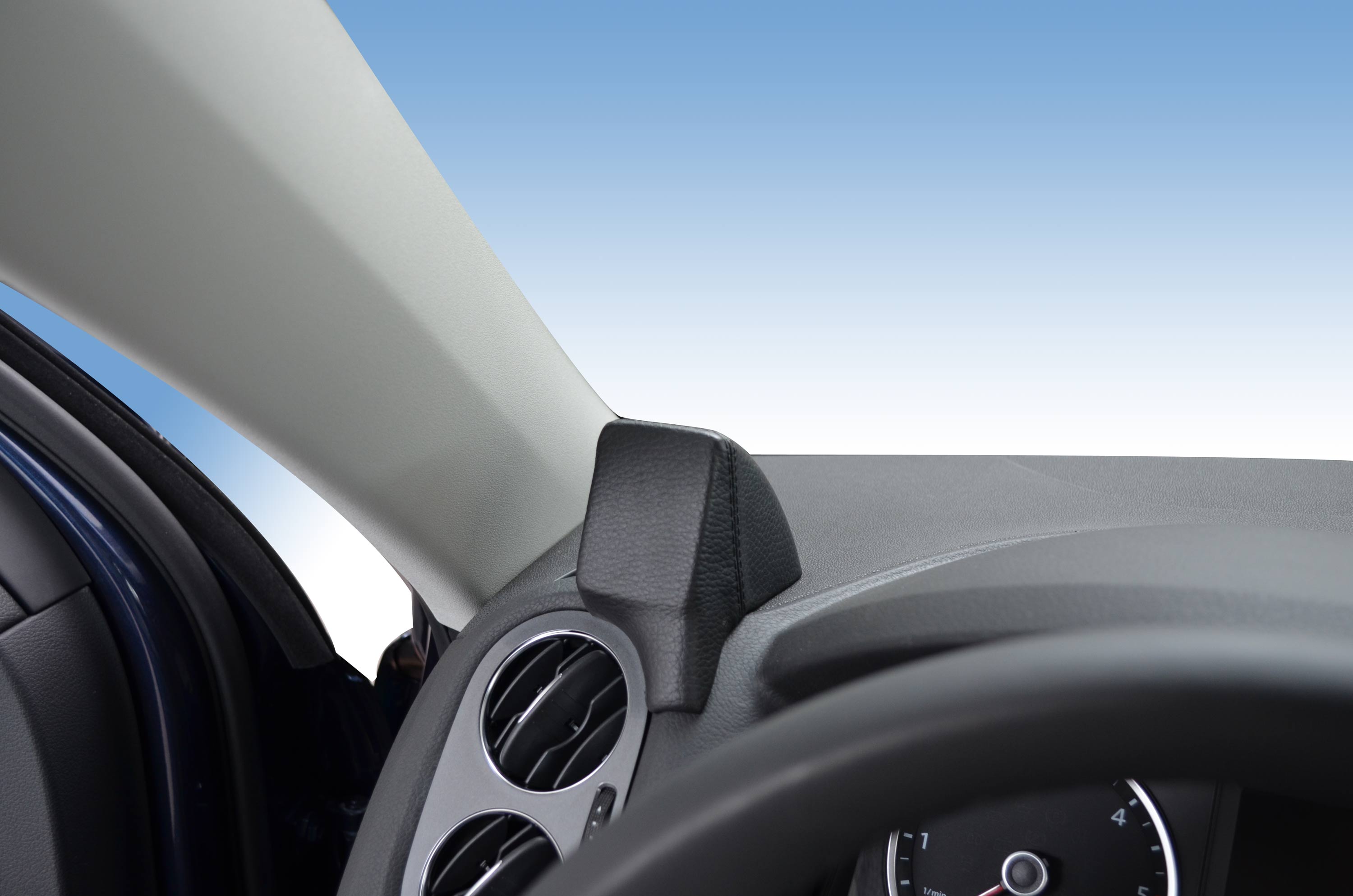 Volkswagen Tiguan 10/2007-2016 Kleur: Zwart  - Kuda29681x 3 - 6196810