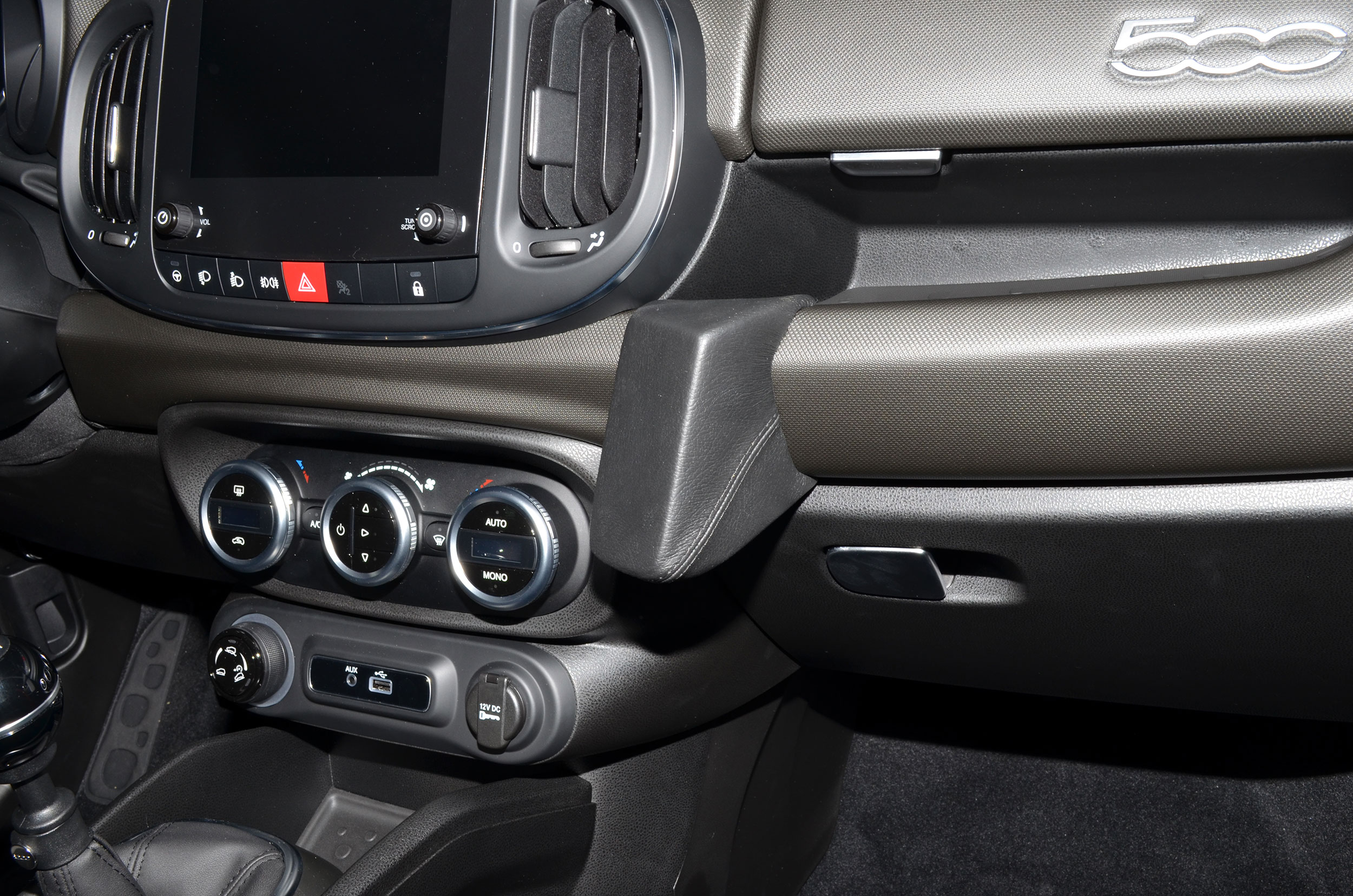 Fiat 500L 06/2017-2019 Kleur: Zwart - Kuda301x 3 - 603015