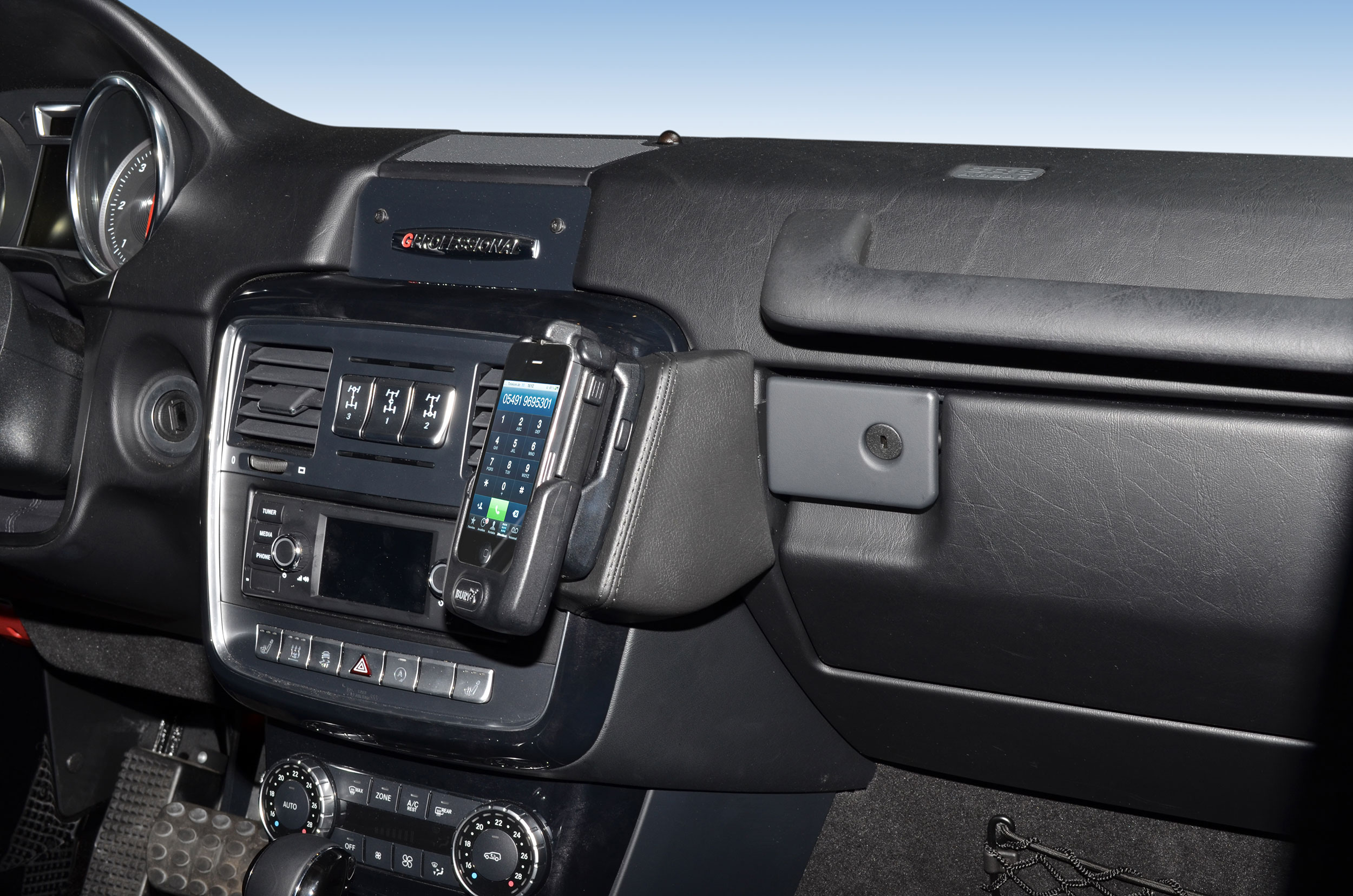 Mercedes Benz G-Klasse 06/2012-2019 Kleur: Zwart - Kuda303x 2 - 603035