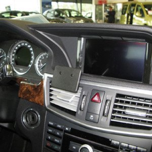 ProClip - Mercedes Benz E-Klasse Sedan 2009-2013 / Stationwagen 2010-2013 Center mount - 16564 - 854330
