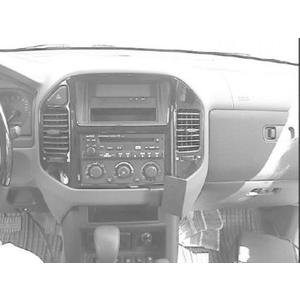 ProClip - Mitsubishi Pajero/ Shogun 2000-2006 Angled mount - 24694 - 852816