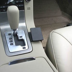 ProClip - Volvo S80/ V70 II/ XC70 Console mount - 7221 - 833871