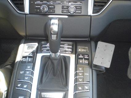 ProClip - Porsche Macan 2015-> Console mount, Right - Brodit 835013 4 - 835013