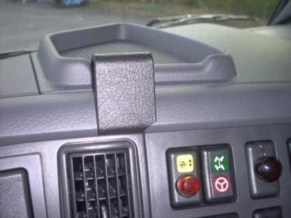 ProClip - Volvo FH Serie/ NH Serie/ FM Serie 2003-2007 Angled mount - Brodit 853136 4 - 853136